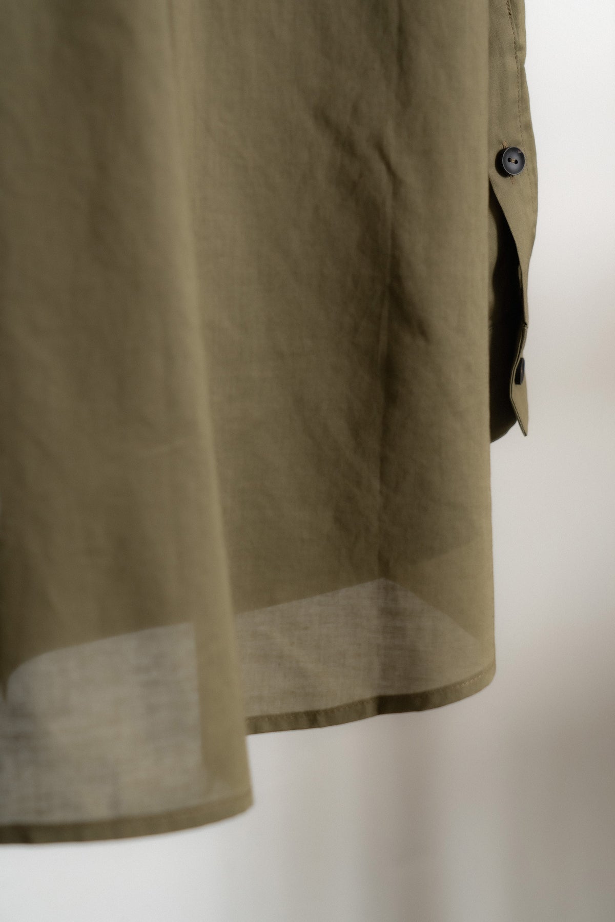 The Collarless Shirt - Olive