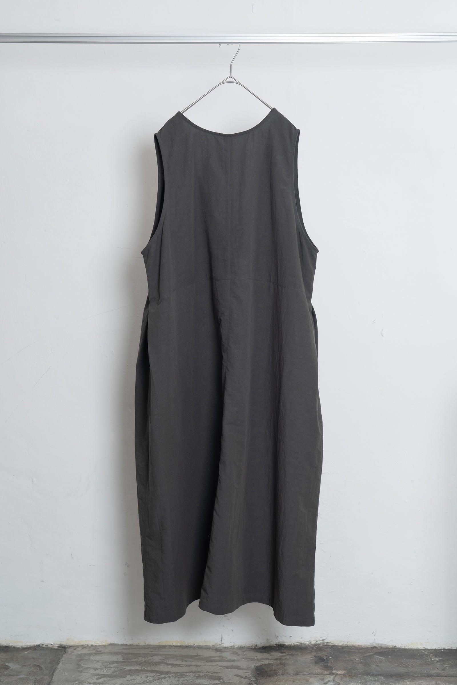 The Botanist Dress - Charcoal