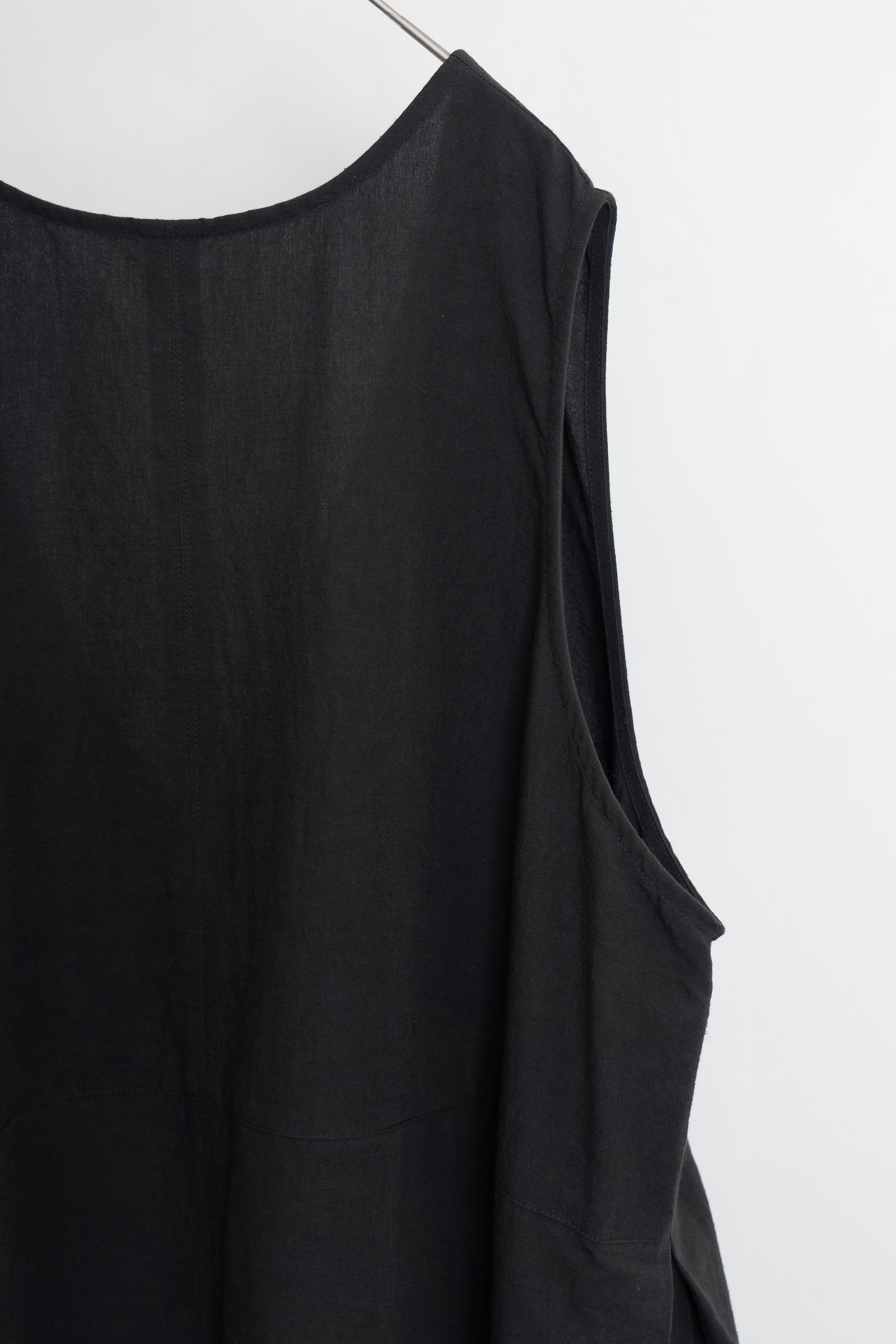 The Botanist Dress - Black