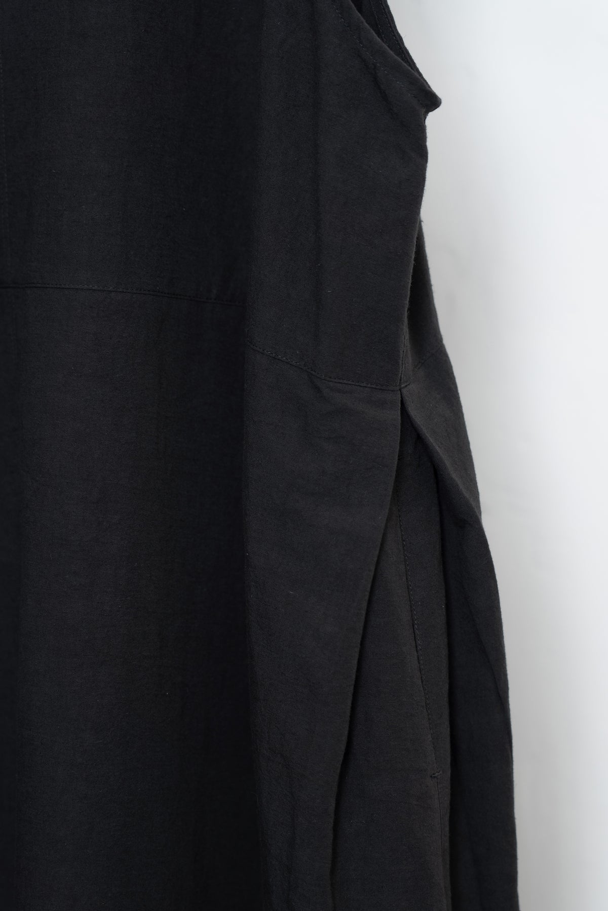 The Botanist Dress - Black