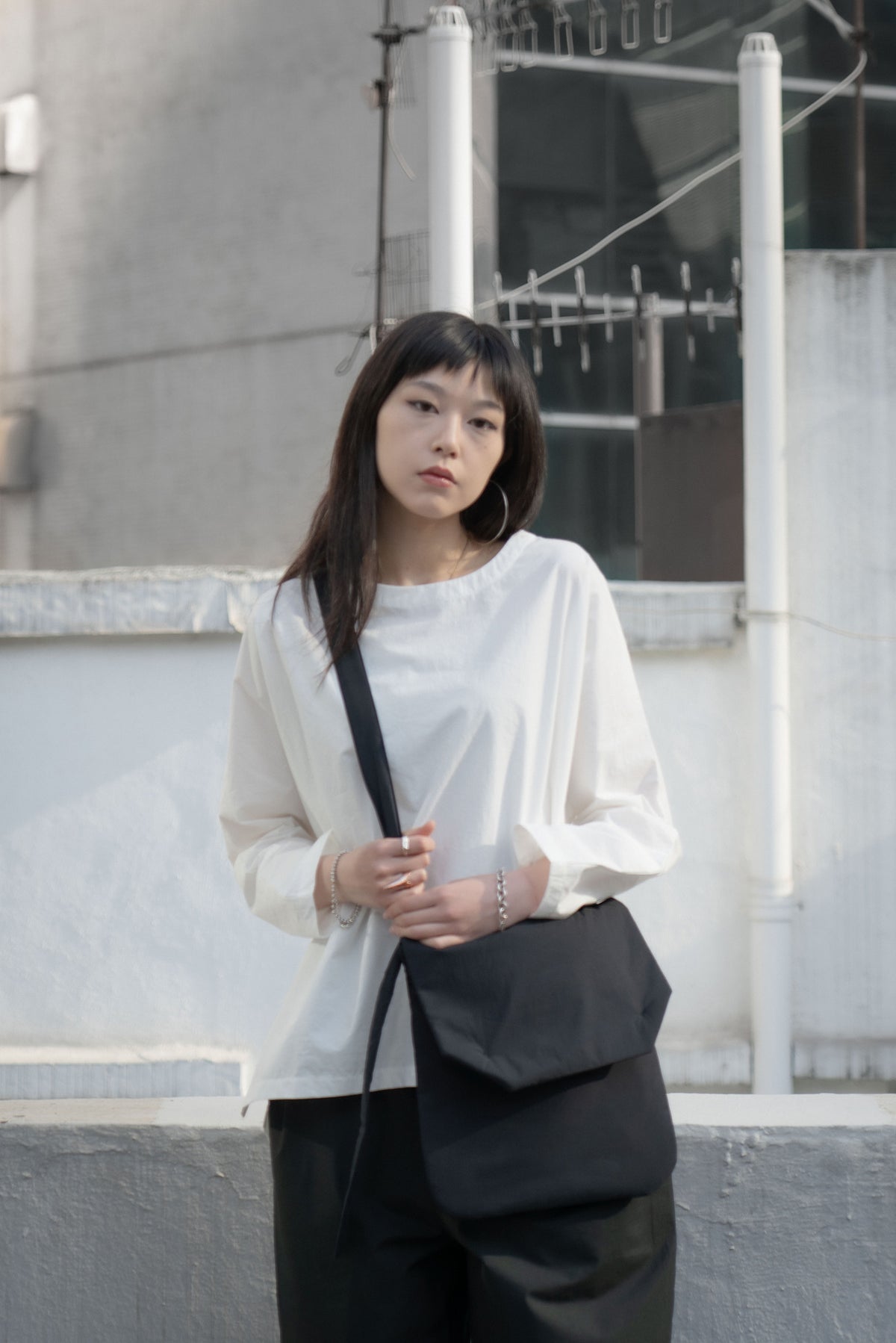 The Padded Pouch Bag - Black