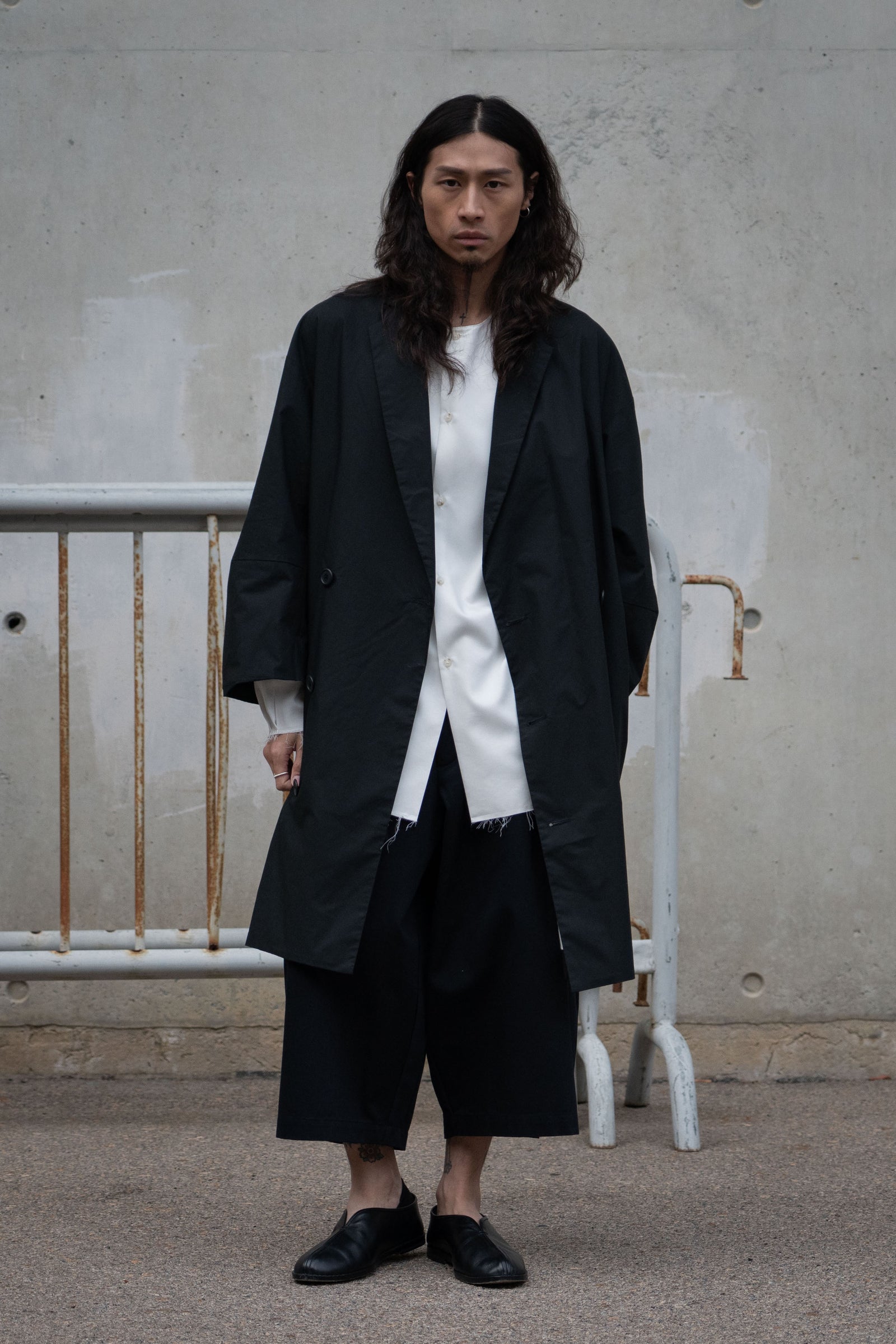 The Trench Coat - Black