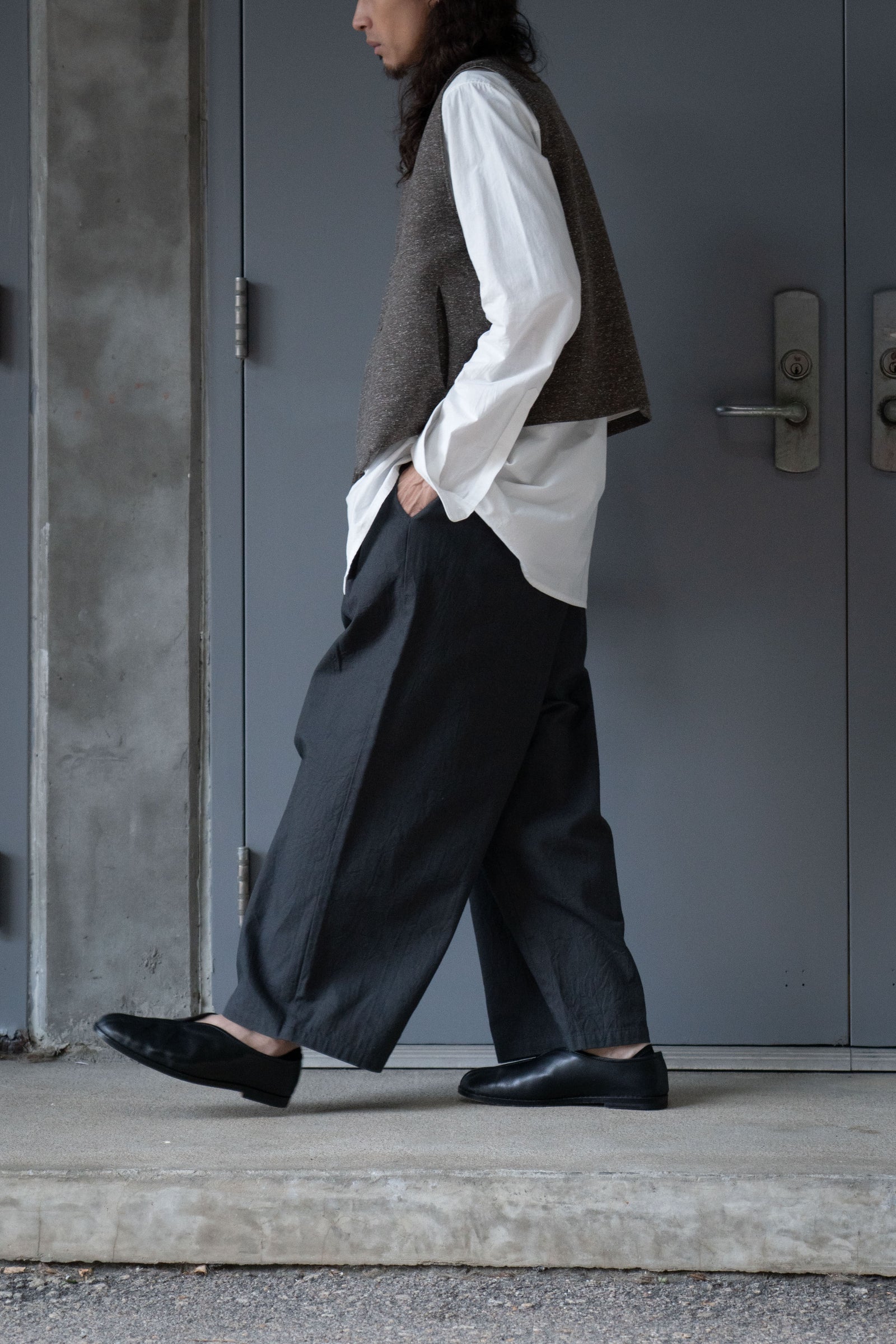 The Taichi Pants - Charcoal