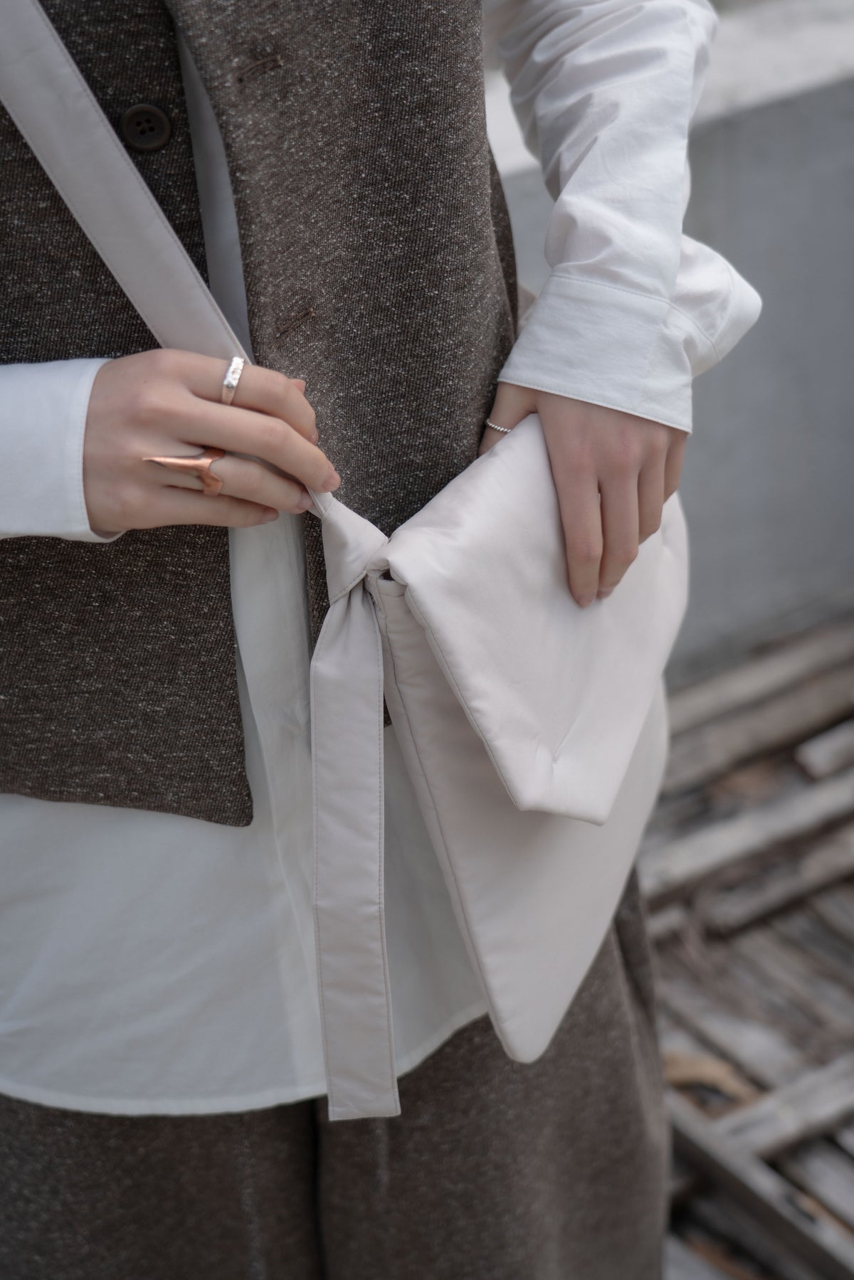 The Padded Pouch Bag- Beige