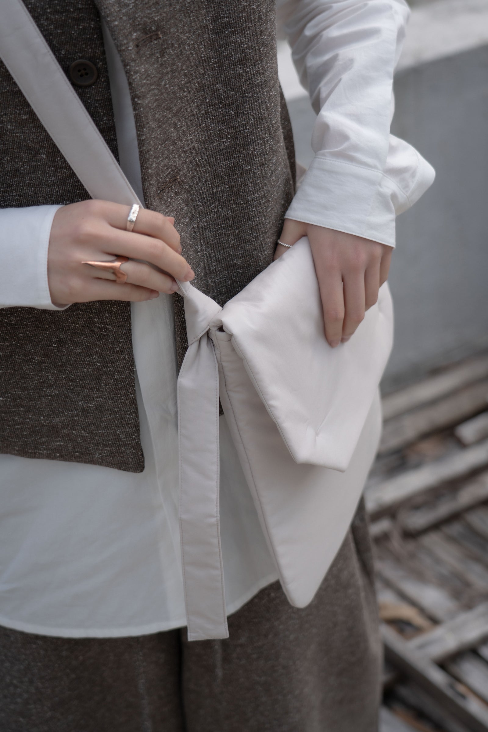 The Padded Pouch Bag- Beige