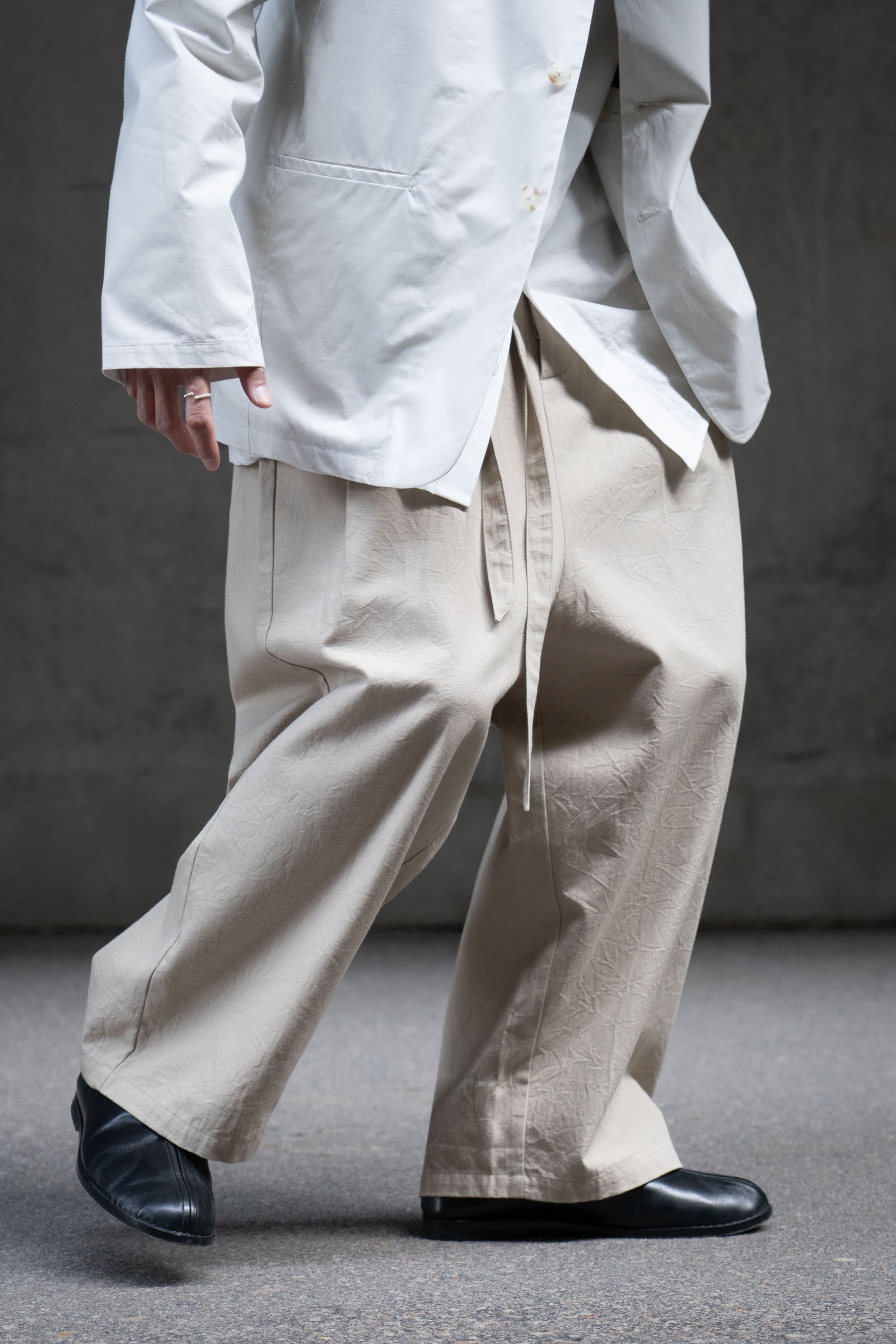 The Taichi Pants - Beige