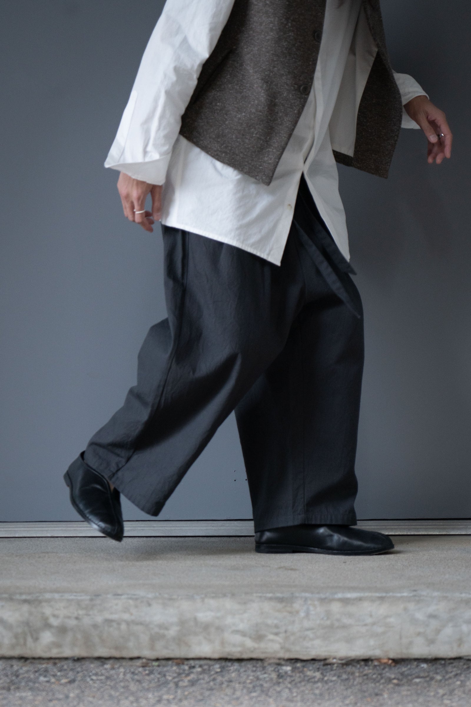 The Taichi Pants - Charcoal