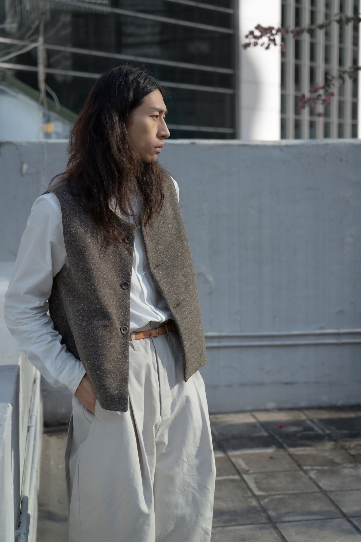 The Gardener Vest - Dark Roasted Coffee