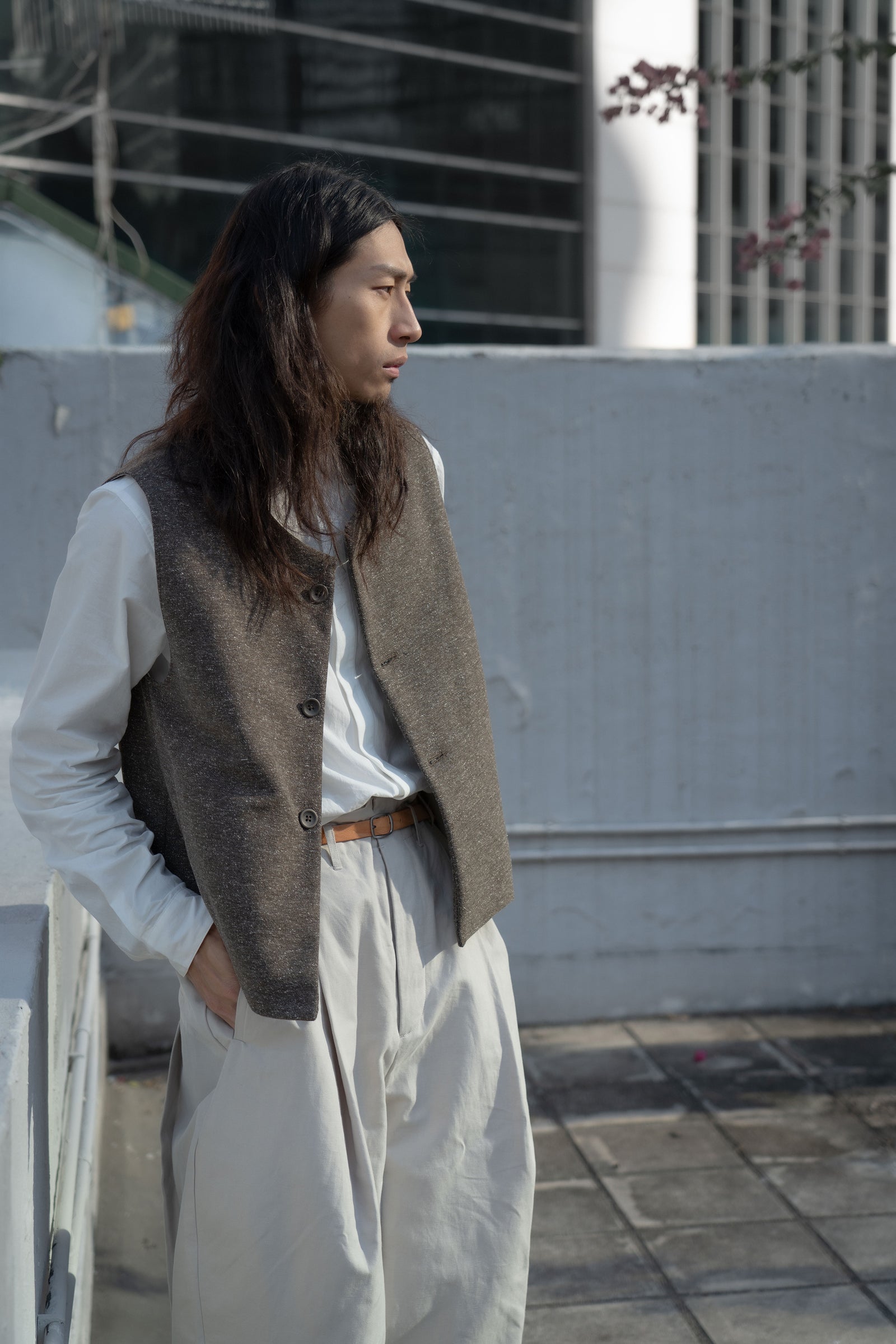 The Gardener Vest - Dark Roasted Coffee