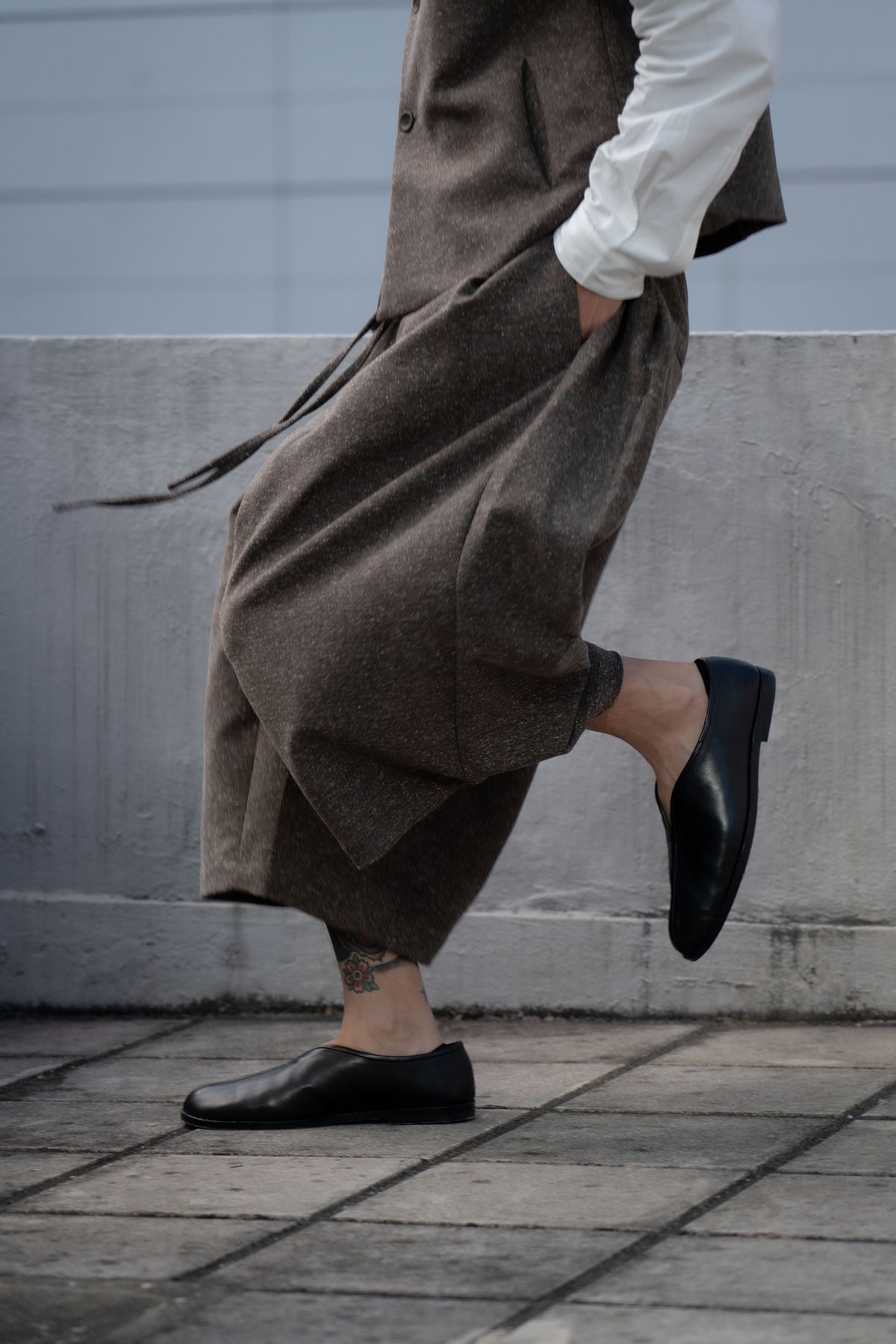 The Capri Pants - Dark Roasted Coffee