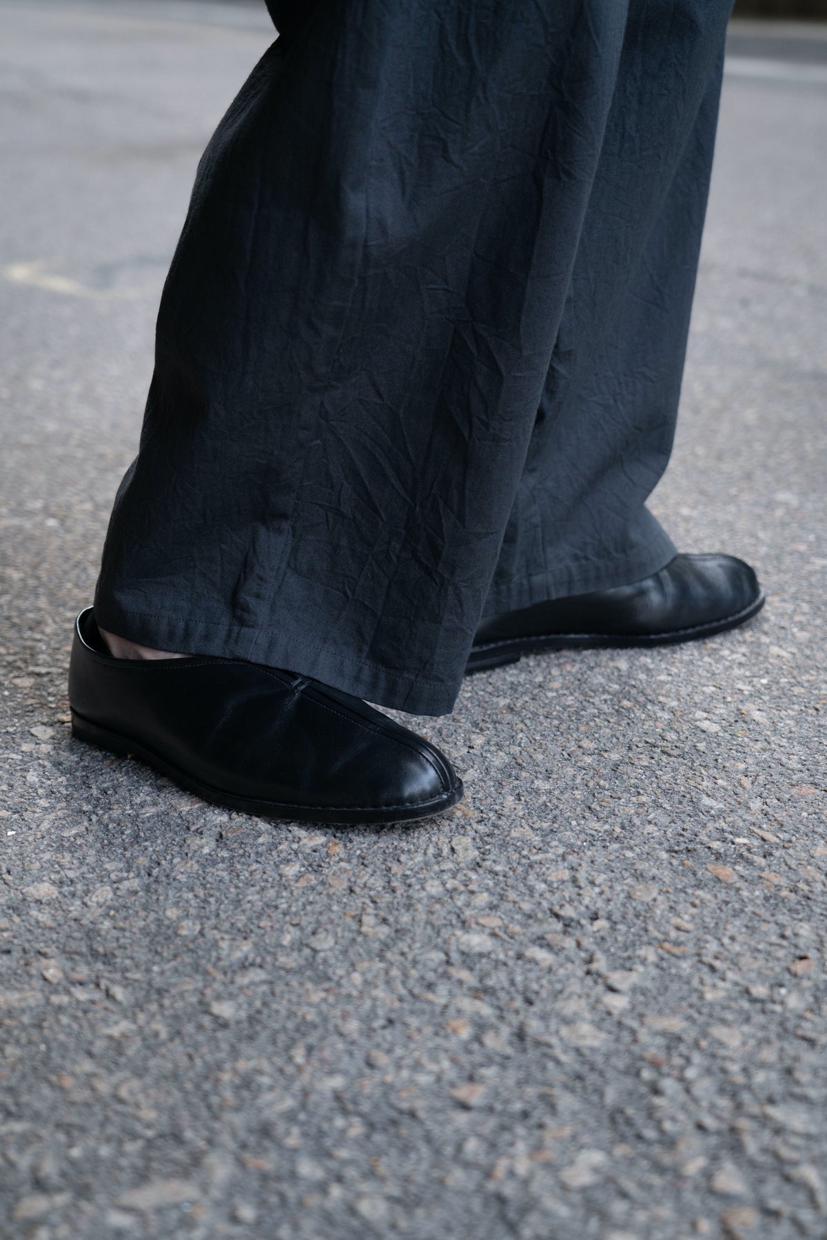 The Taichi Pants - Charcoal