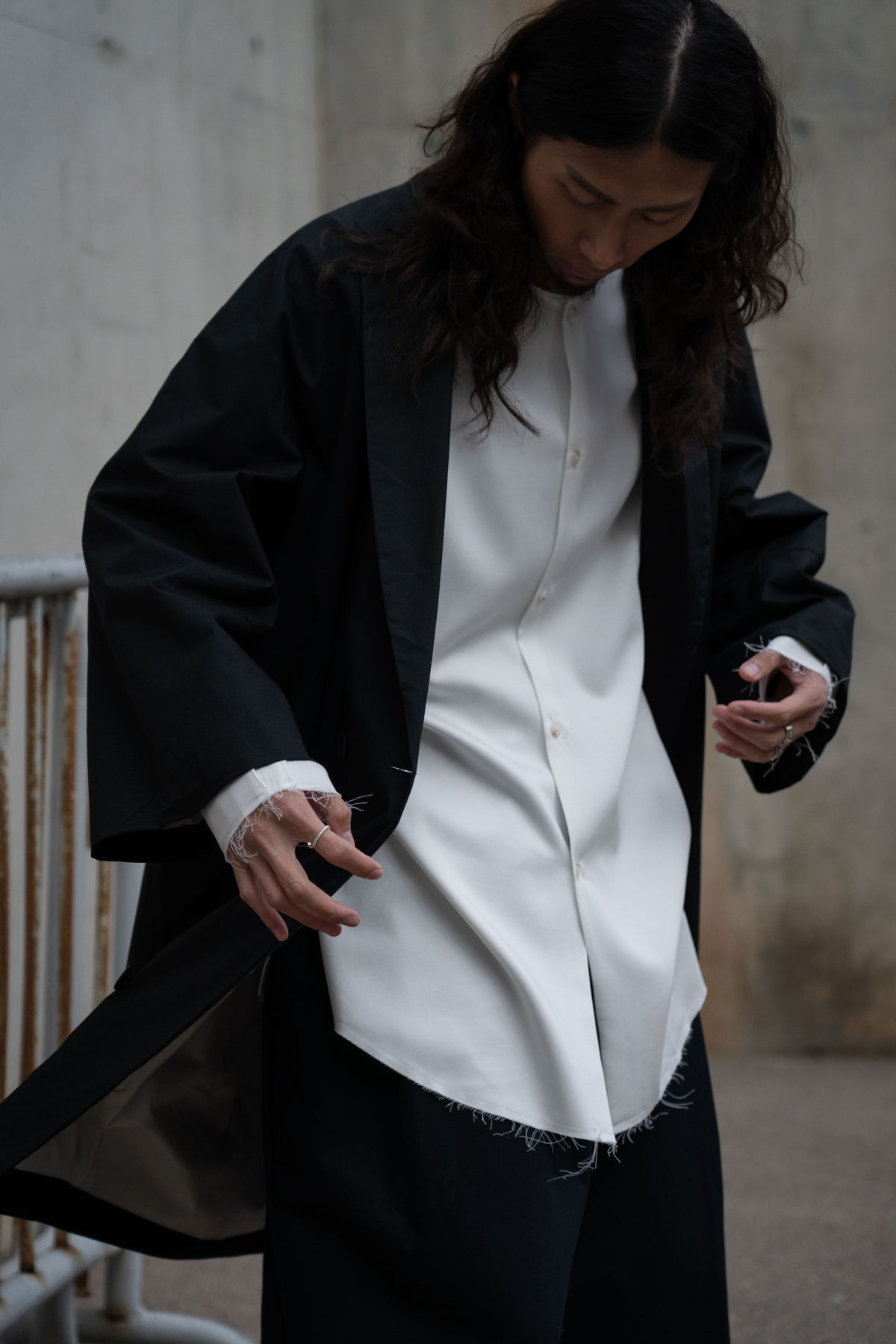 The Trench Coat - Black