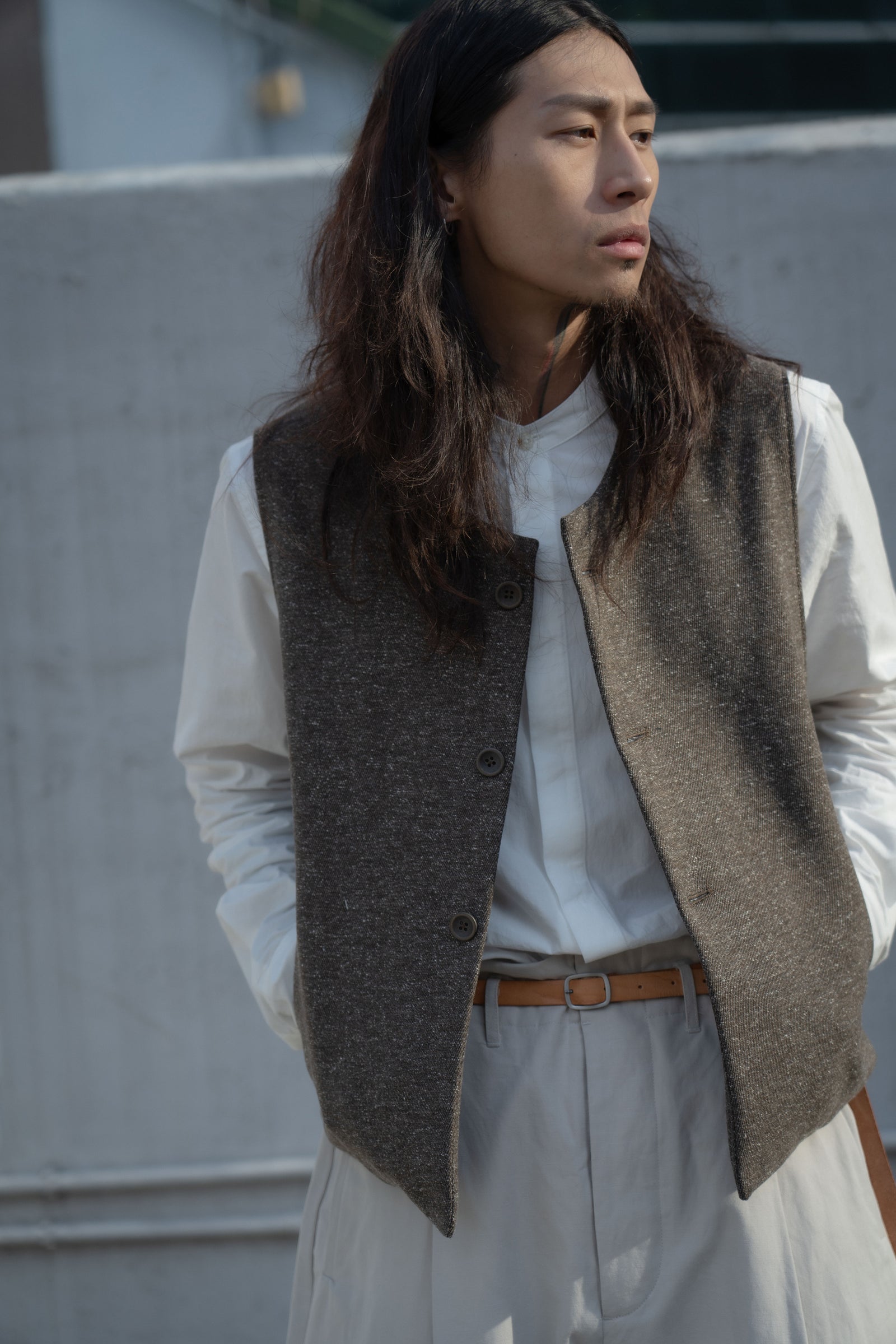 The Gardener Vest - Dark Roasted Coffee