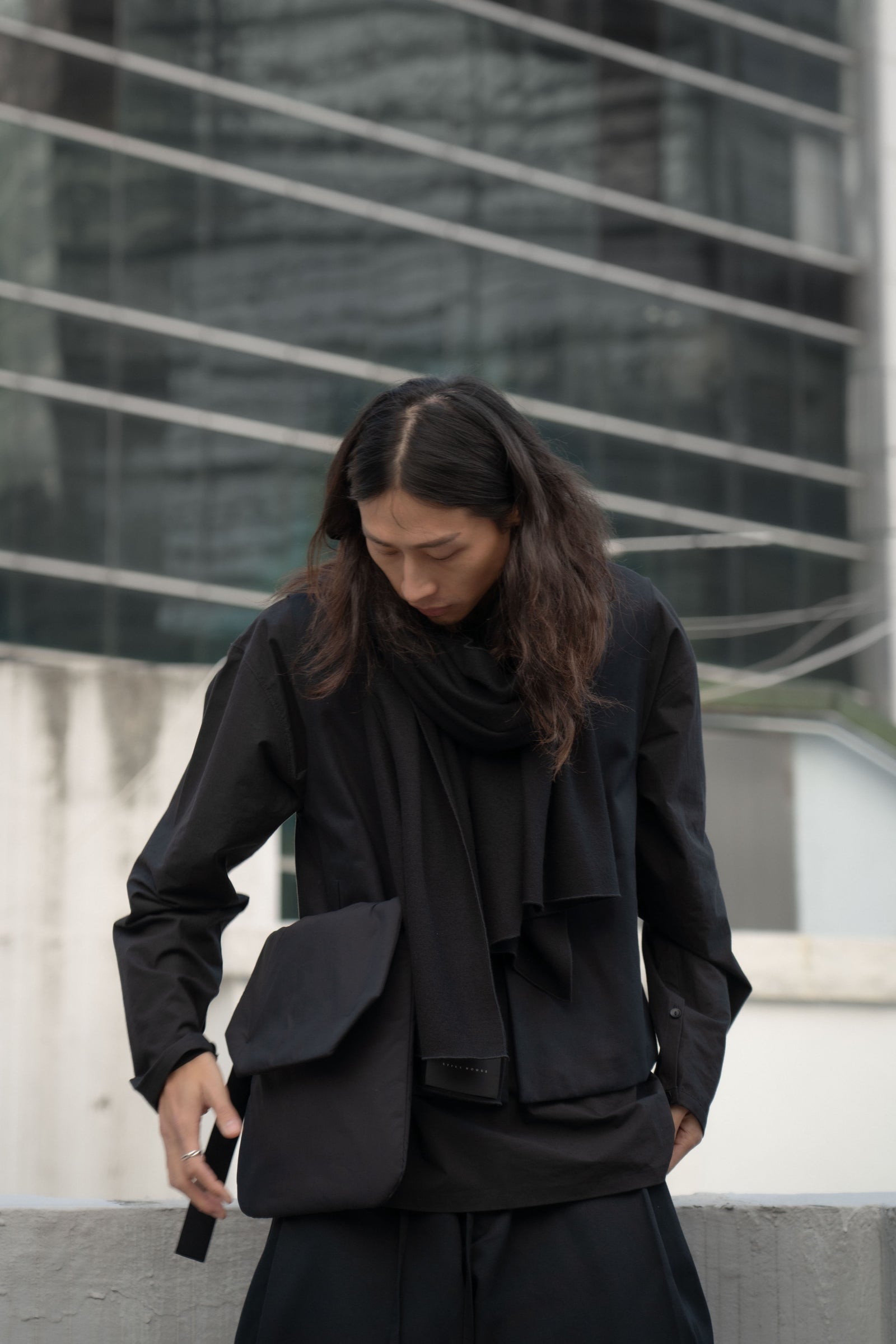 The Padded Pouch Bag- Black