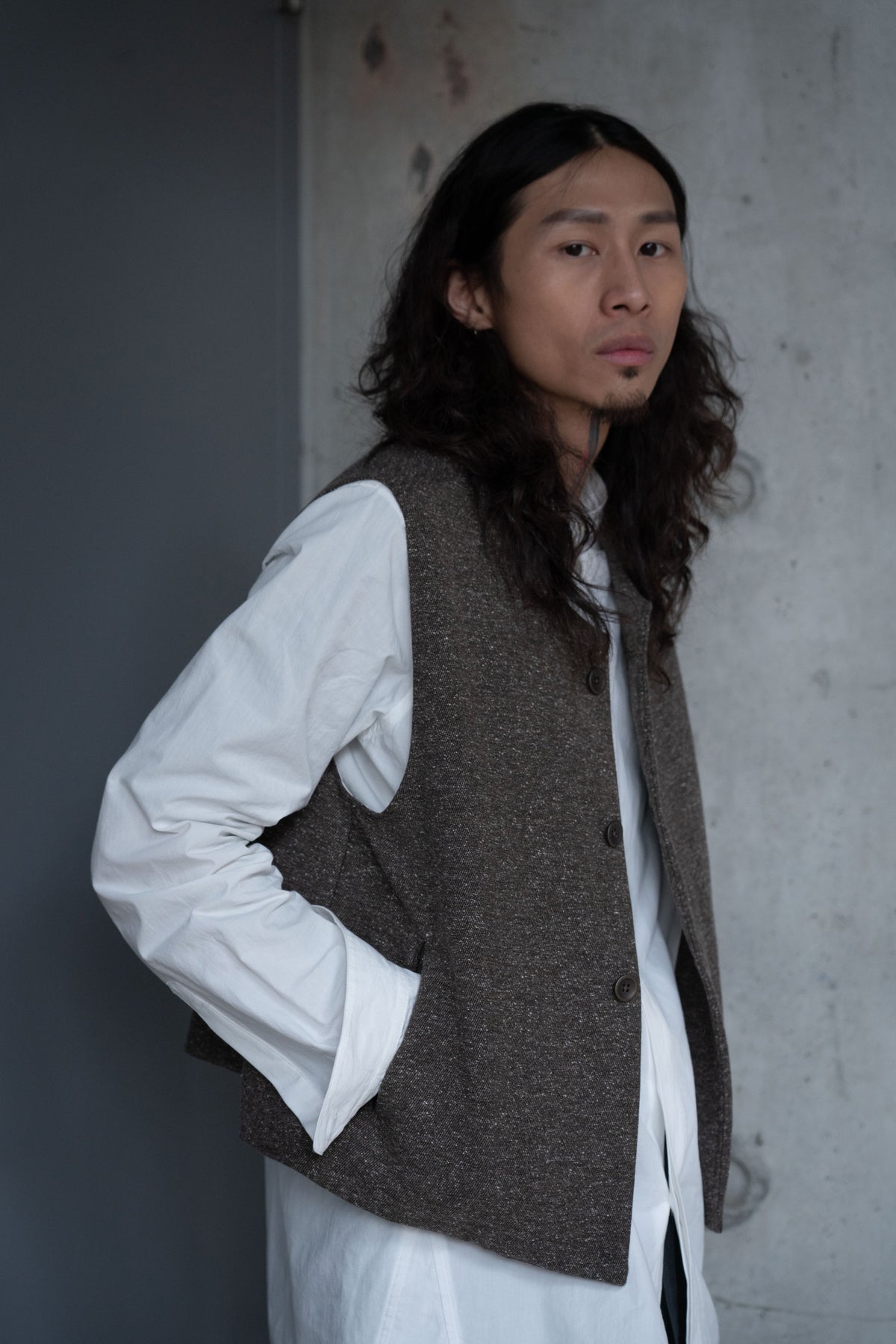 The Gardener Vest - Dark Roasted Coffee