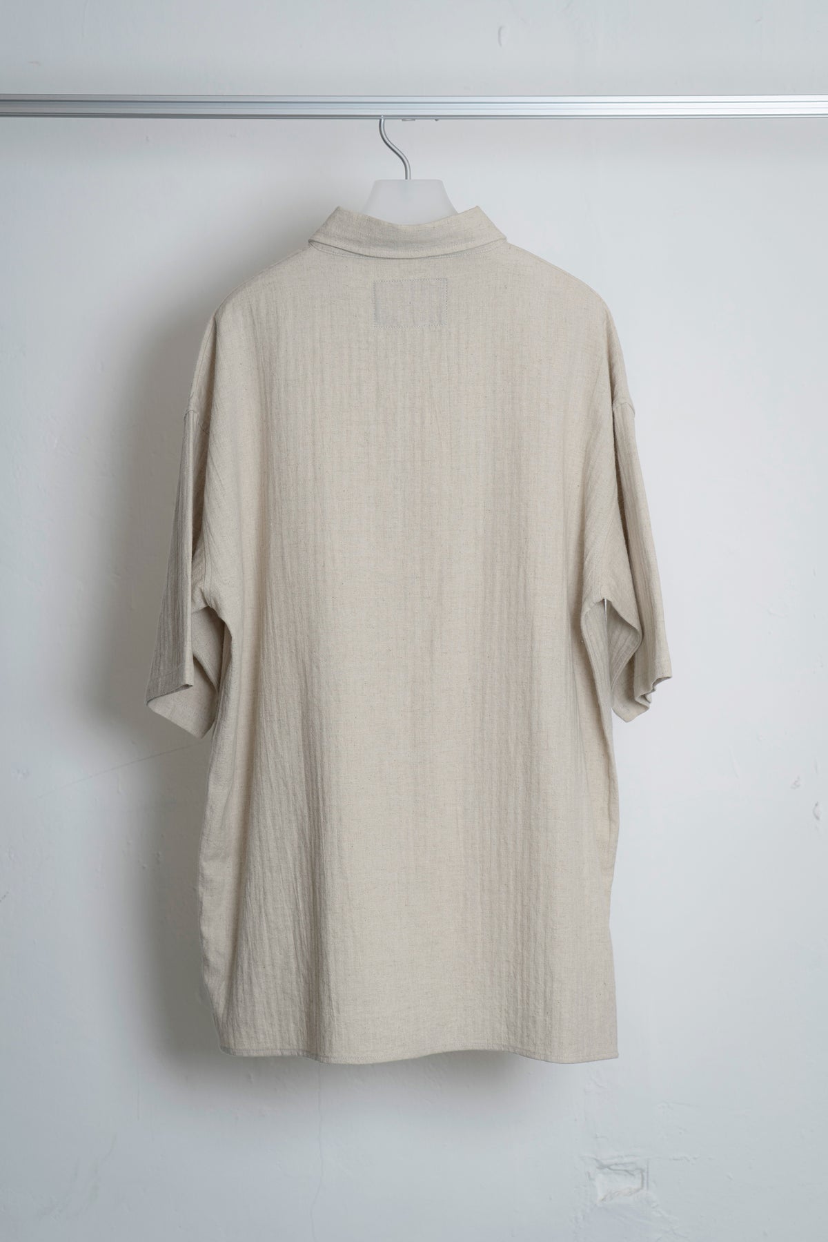 The Linen Capri Shirt - Ecru