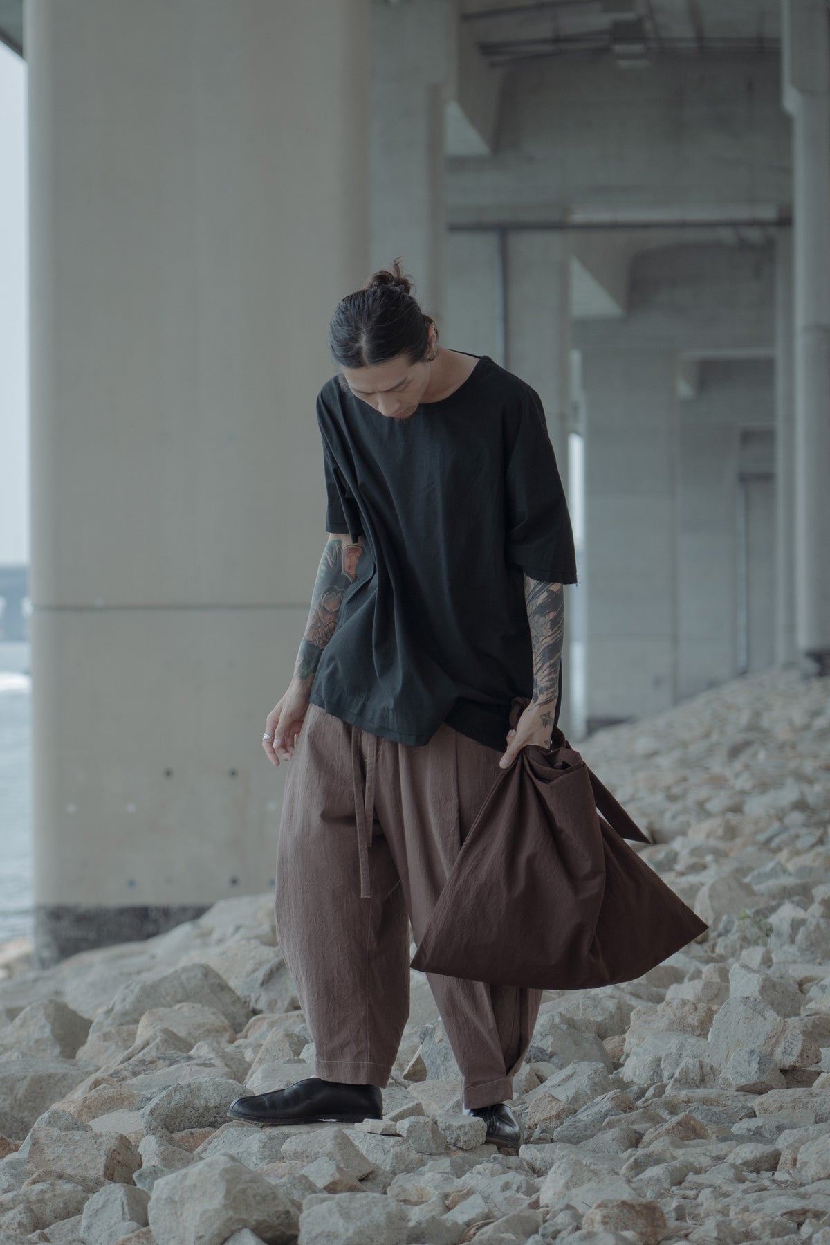 The Frayed Layer Top - Black