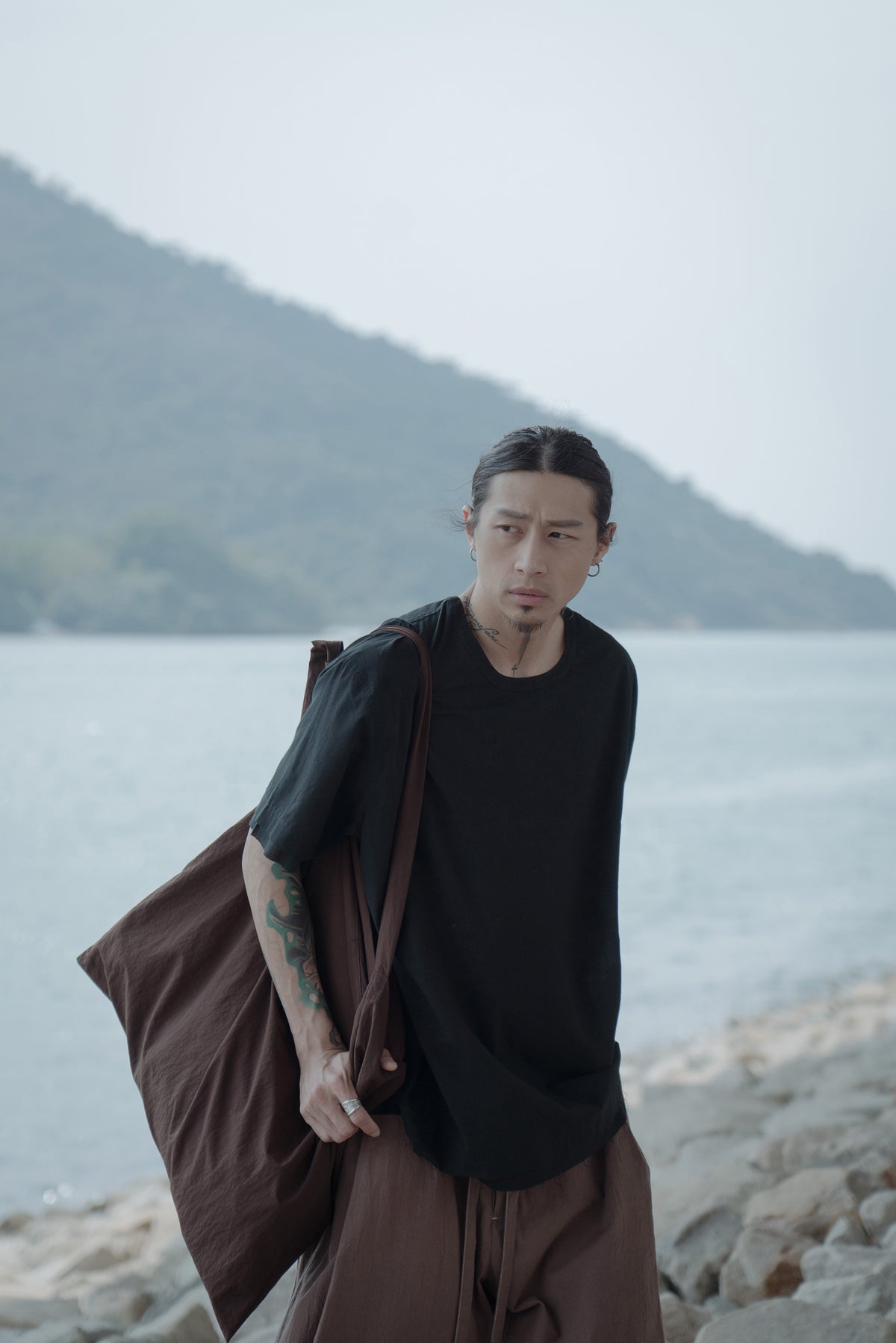 The Frayed Layer Top - Black