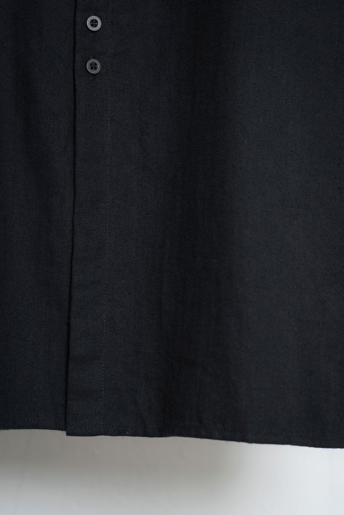 The Linen Capri Shirt - Black