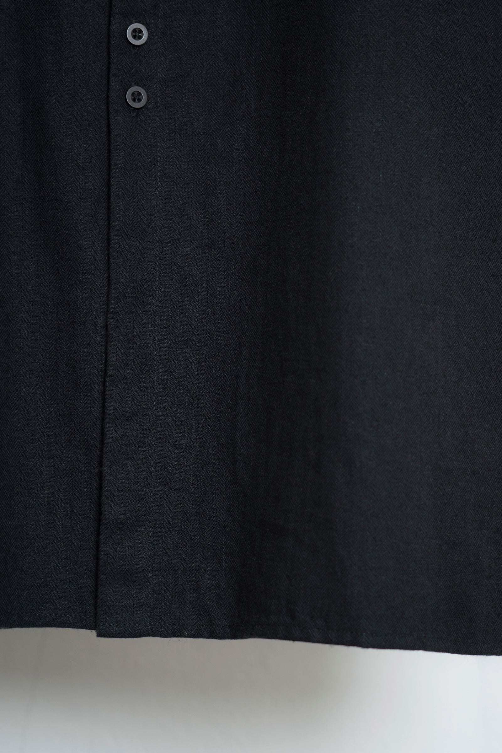 The Linen Capri Shirt - Black