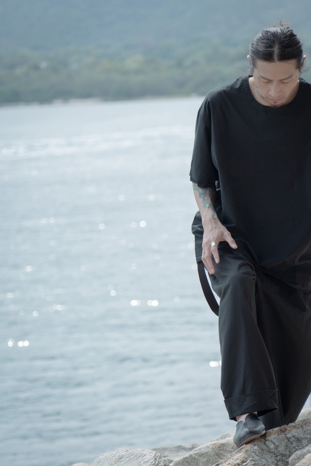 The Frayed Layer Top - Black