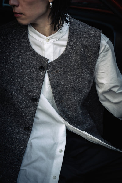 The Mandarin Collar Shirt - White