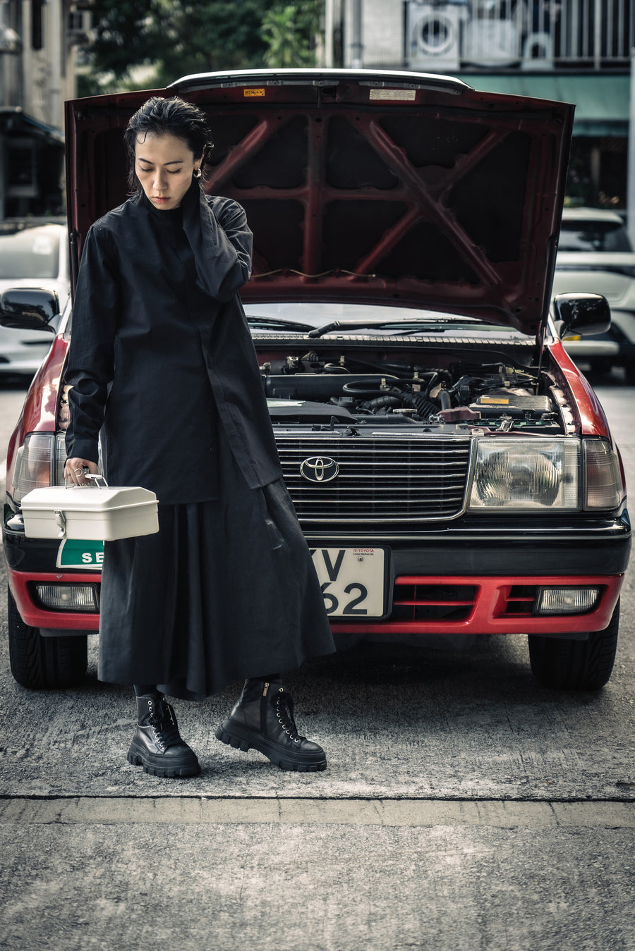 The Mandarin Collar Shirt - Black