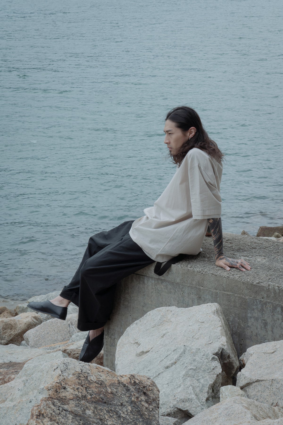 The Frayed Layer Top - Beige