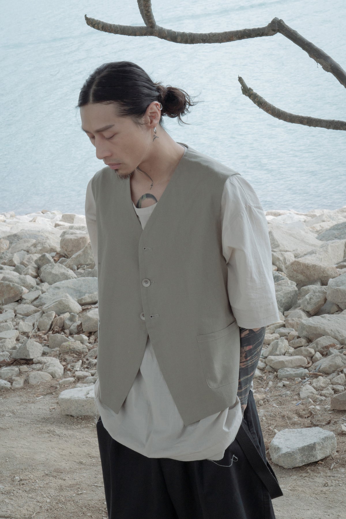 The Men Waistcoat - Taupe