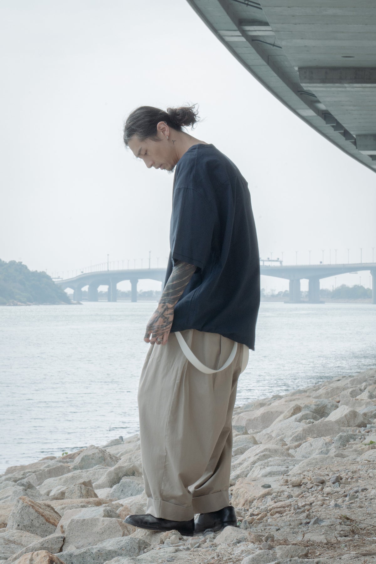 The Frayed Layer Top - Ink