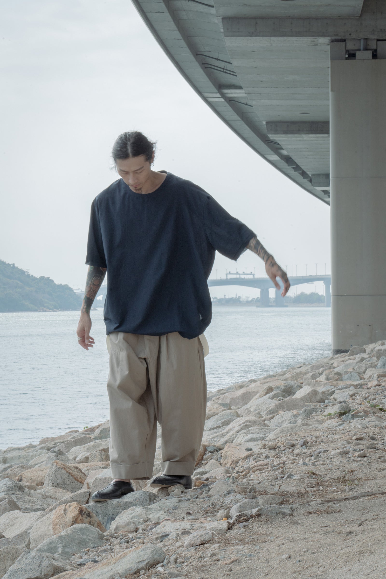 The Frayed Layer Top - Ink