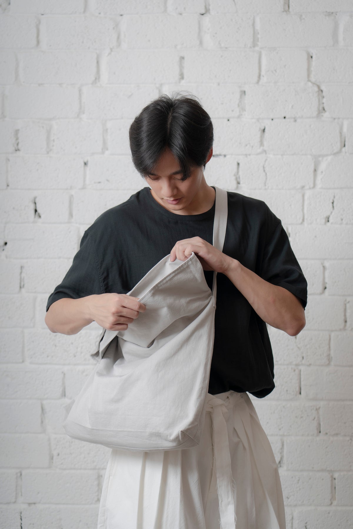 The Messenger Bag - Fog