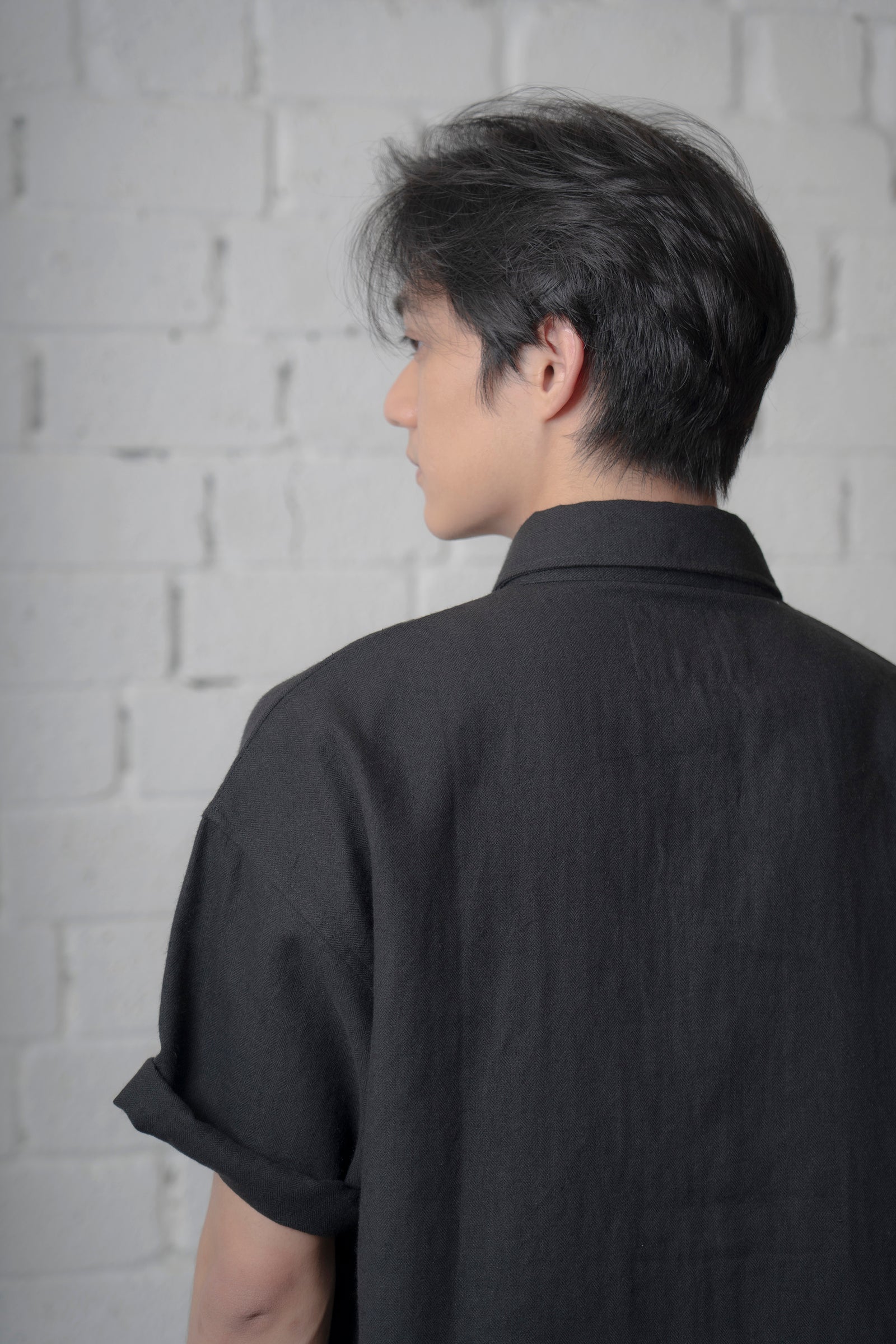 The Linen Capri Shirt - Black