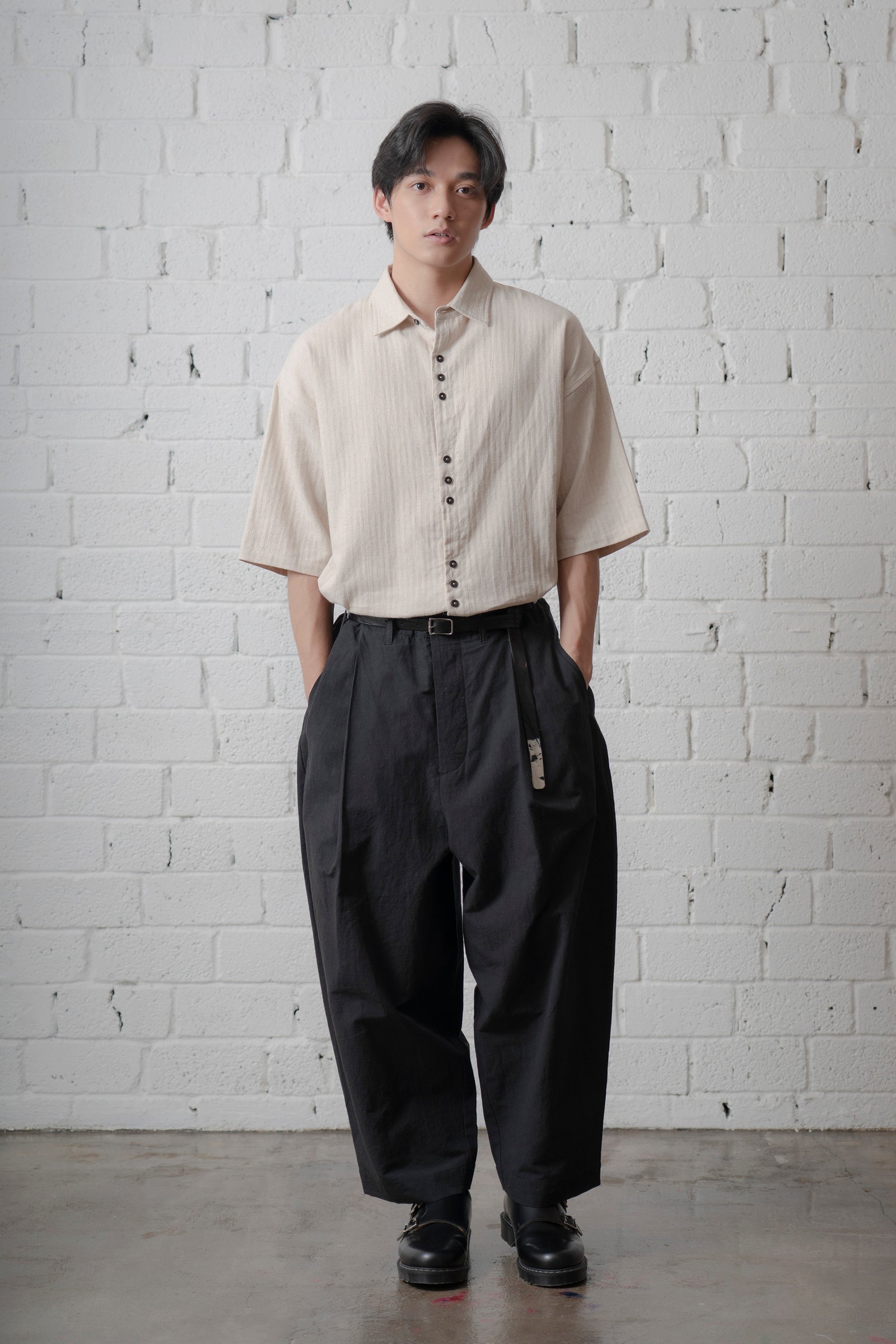 The Linen Capri Shirt - Ecru