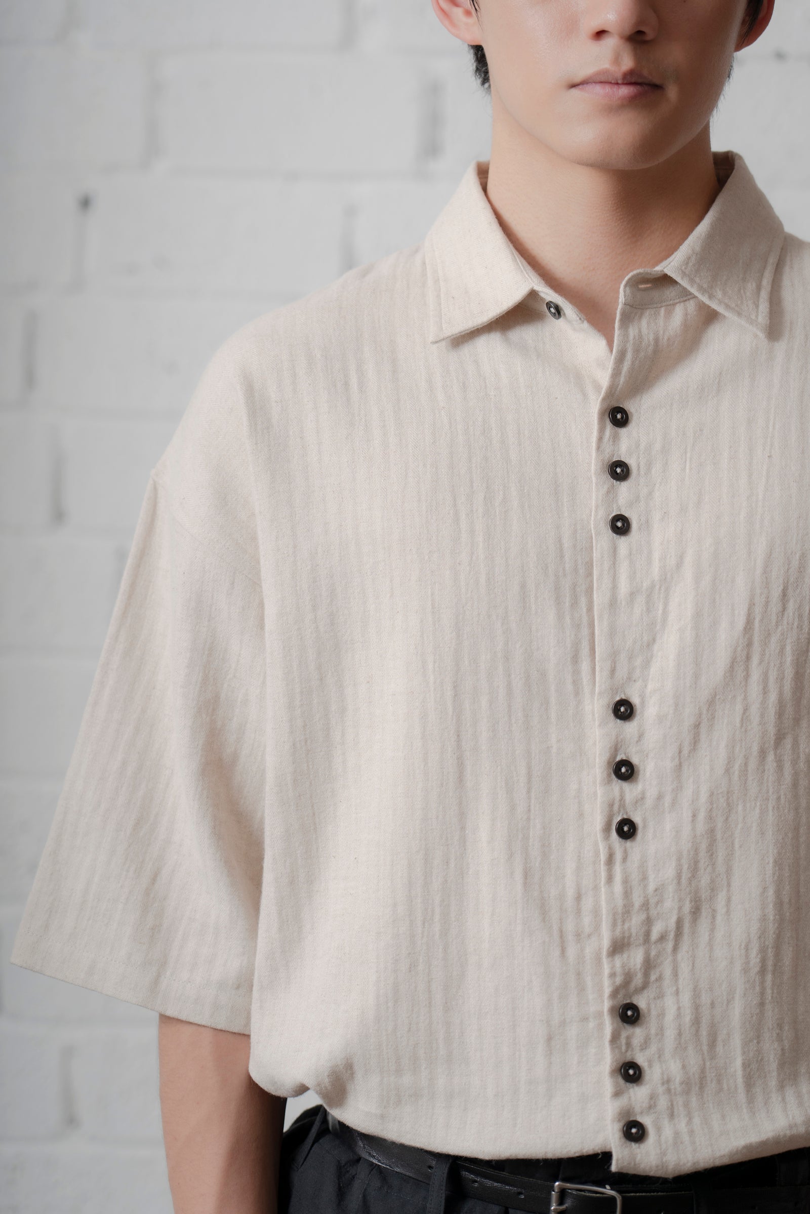 The Linen Capri Shirt - Ecru
