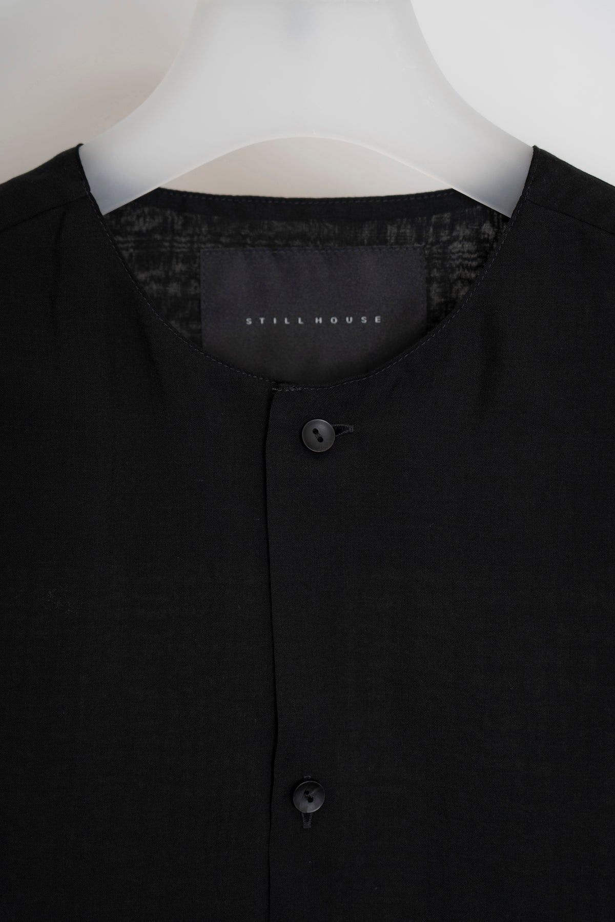 The Collarless Shirt - Black