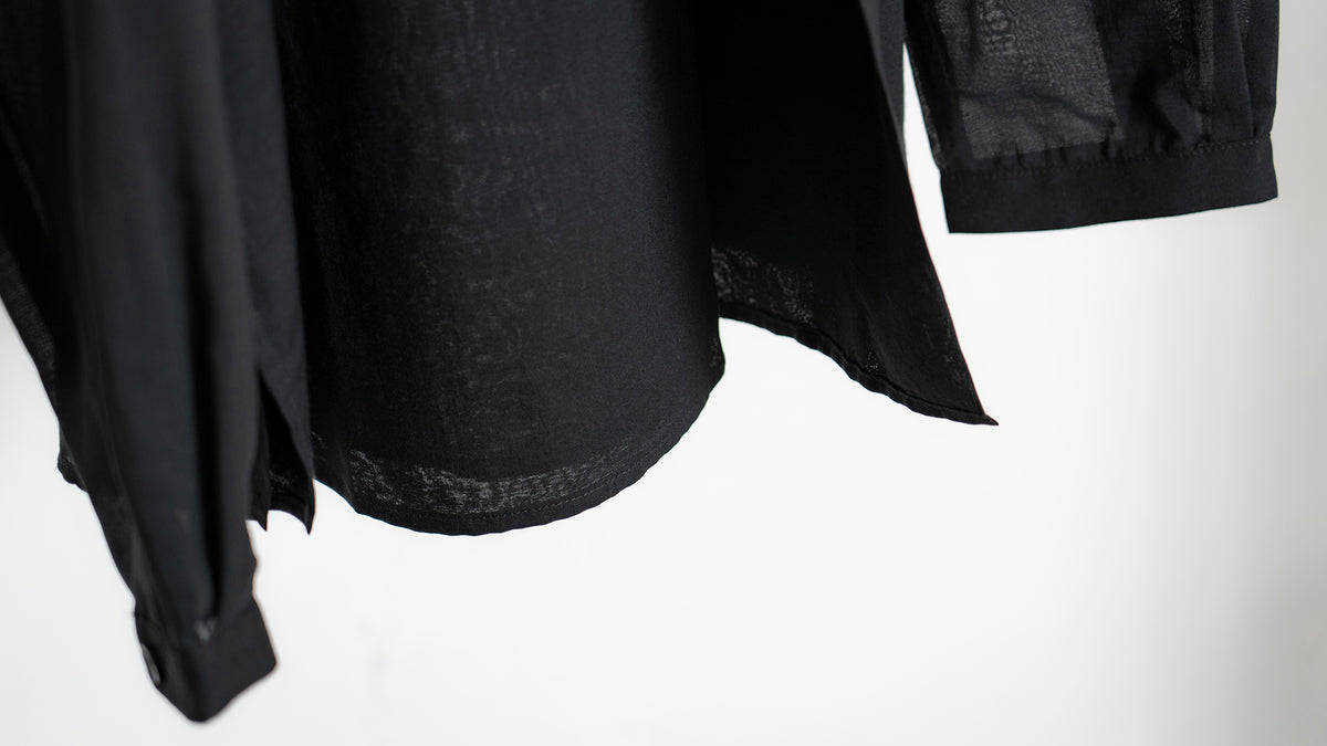 The Collarless Shirt - Black