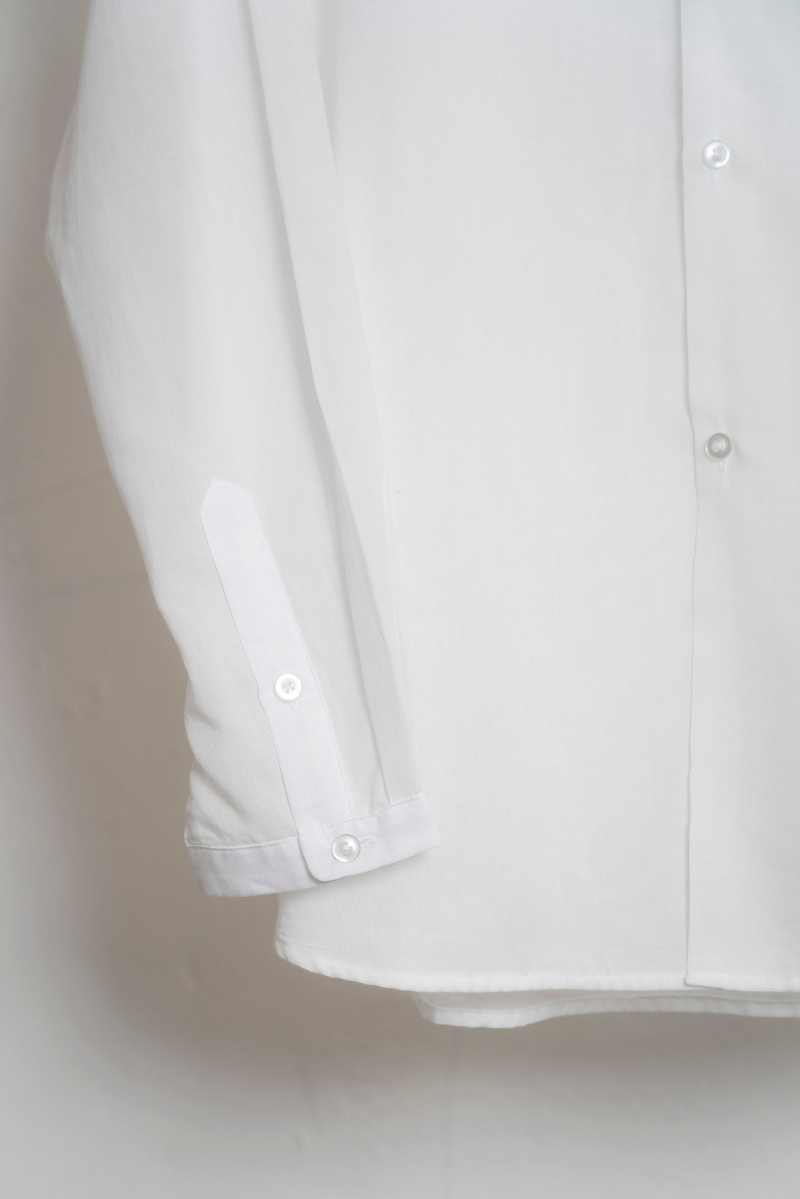 The Collarless Shirt - White
