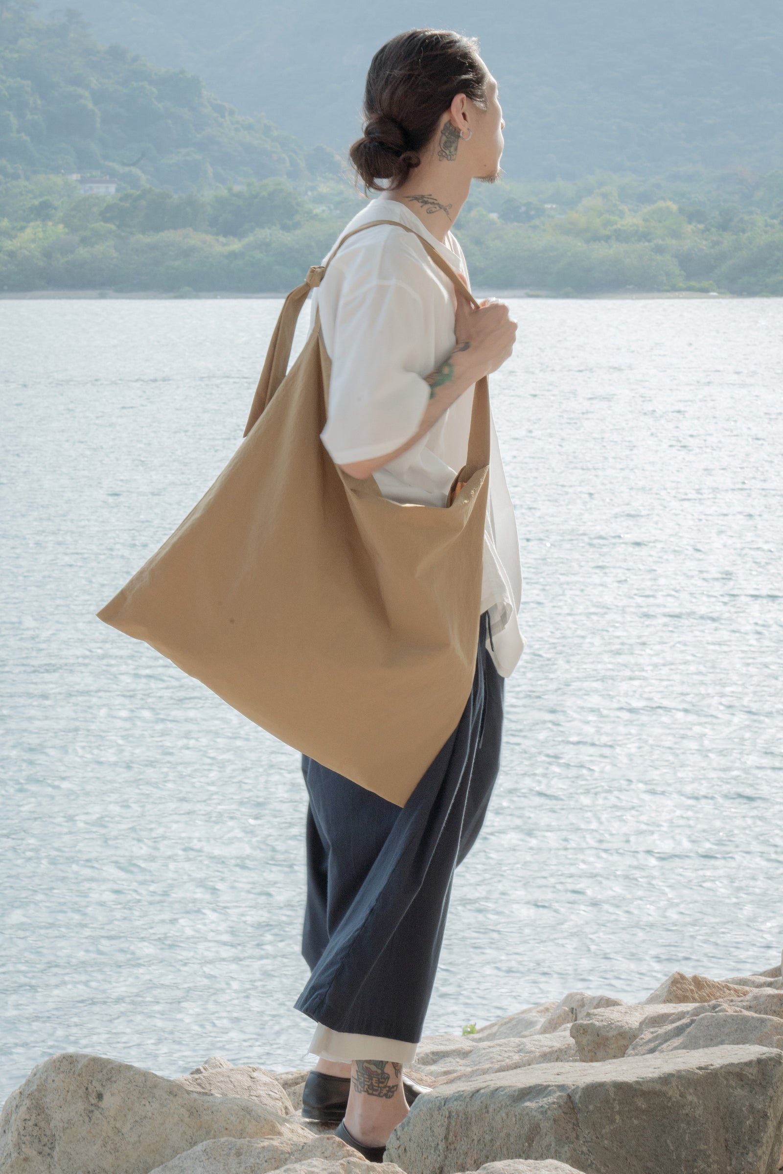 The Big Tote - Camel