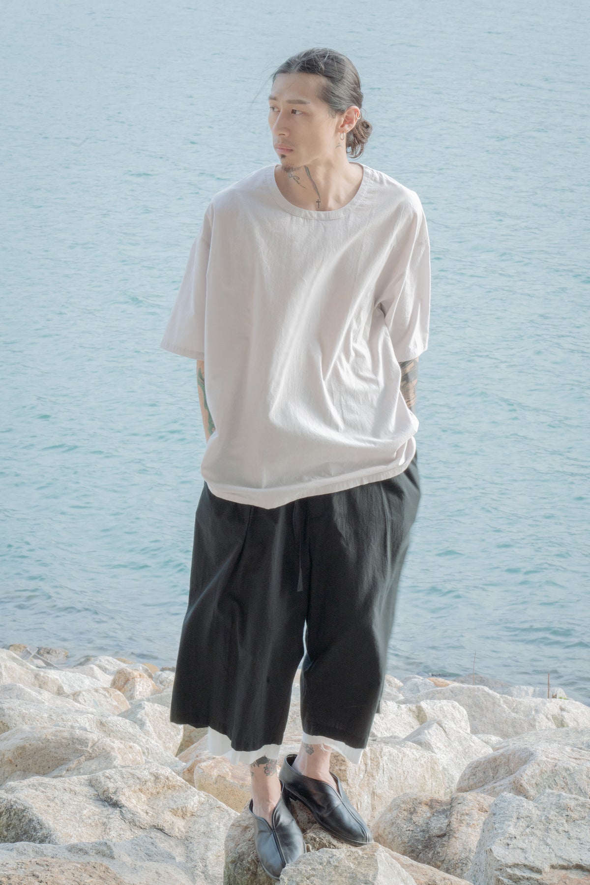The Frayed Layer Pants - Black