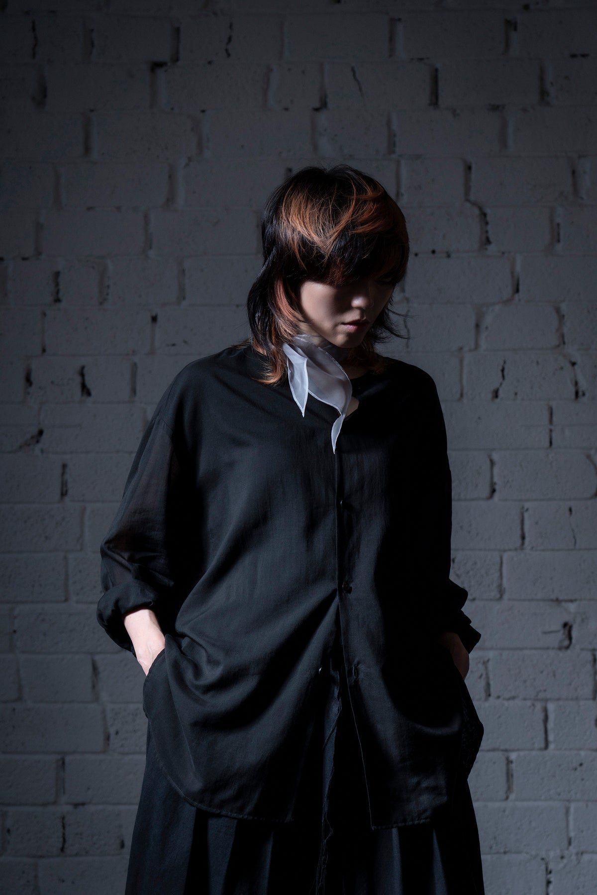The Collarless Shirt - Black