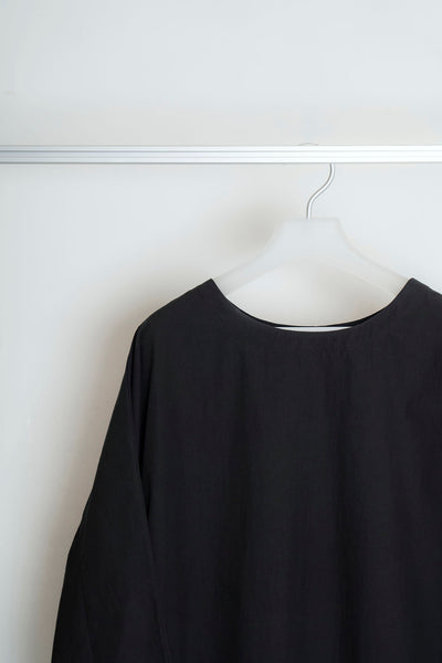 The L/S Dolman Sleeve Top - Black