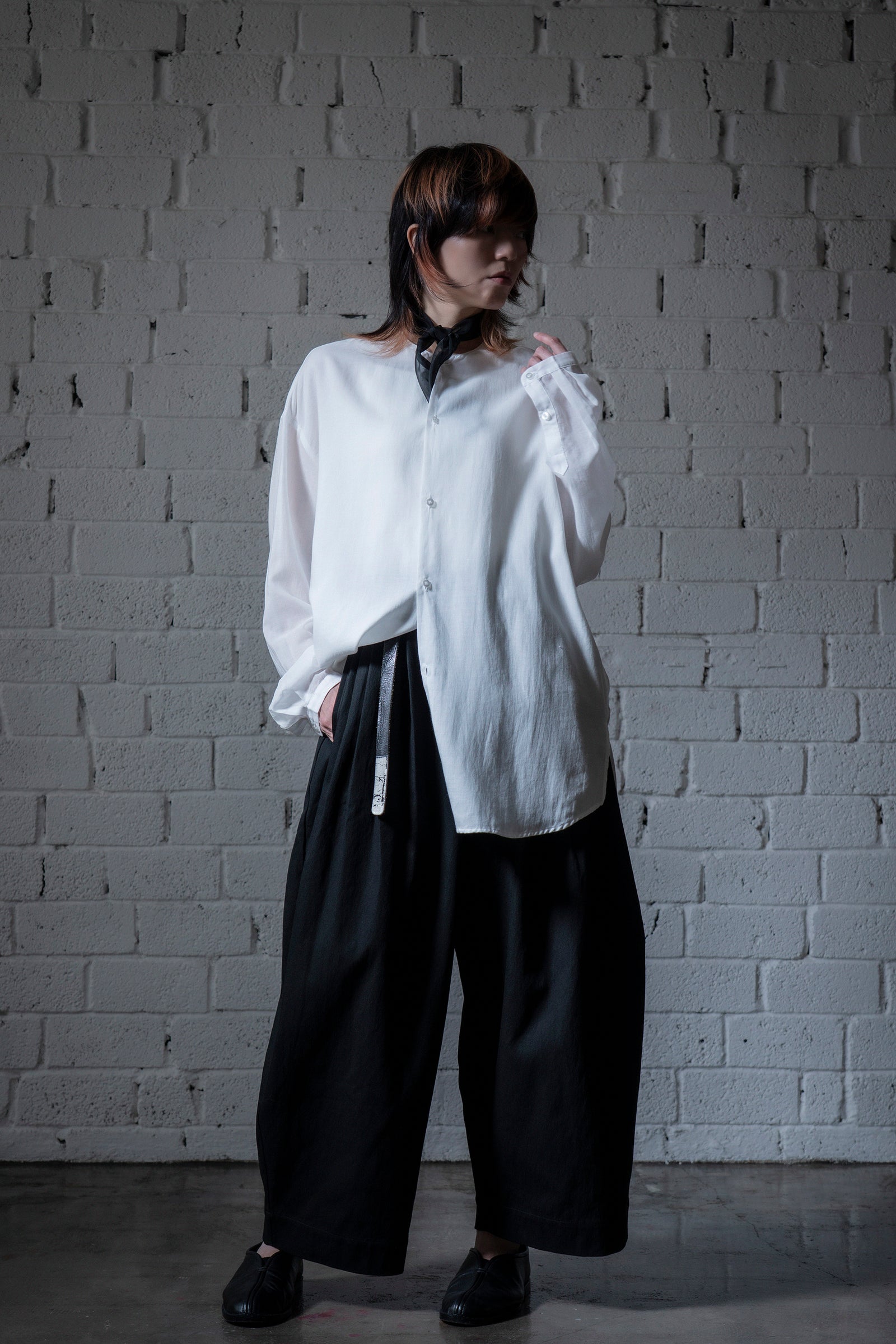 The Collarless Shirt - White