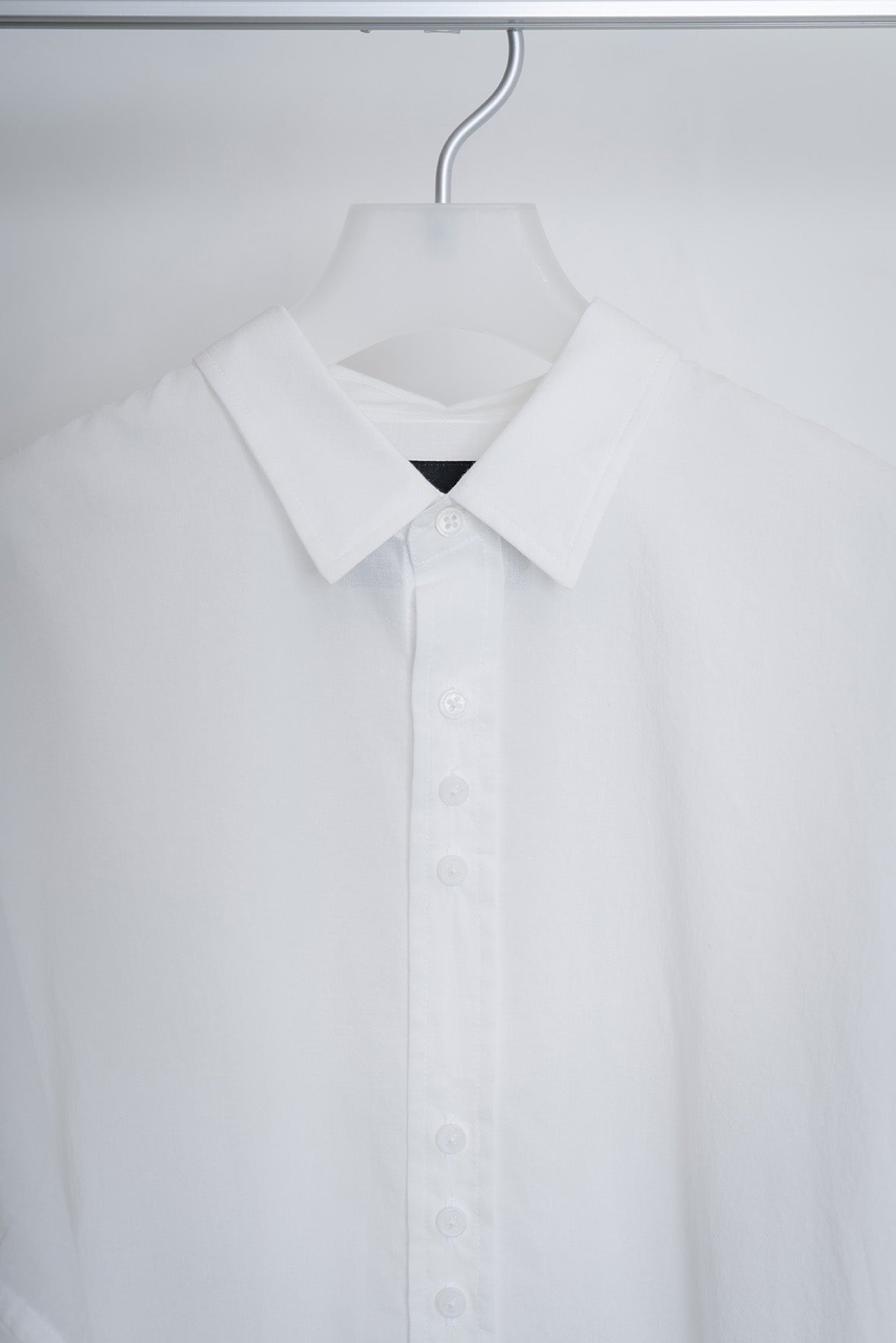 The Frayed Shirt - White