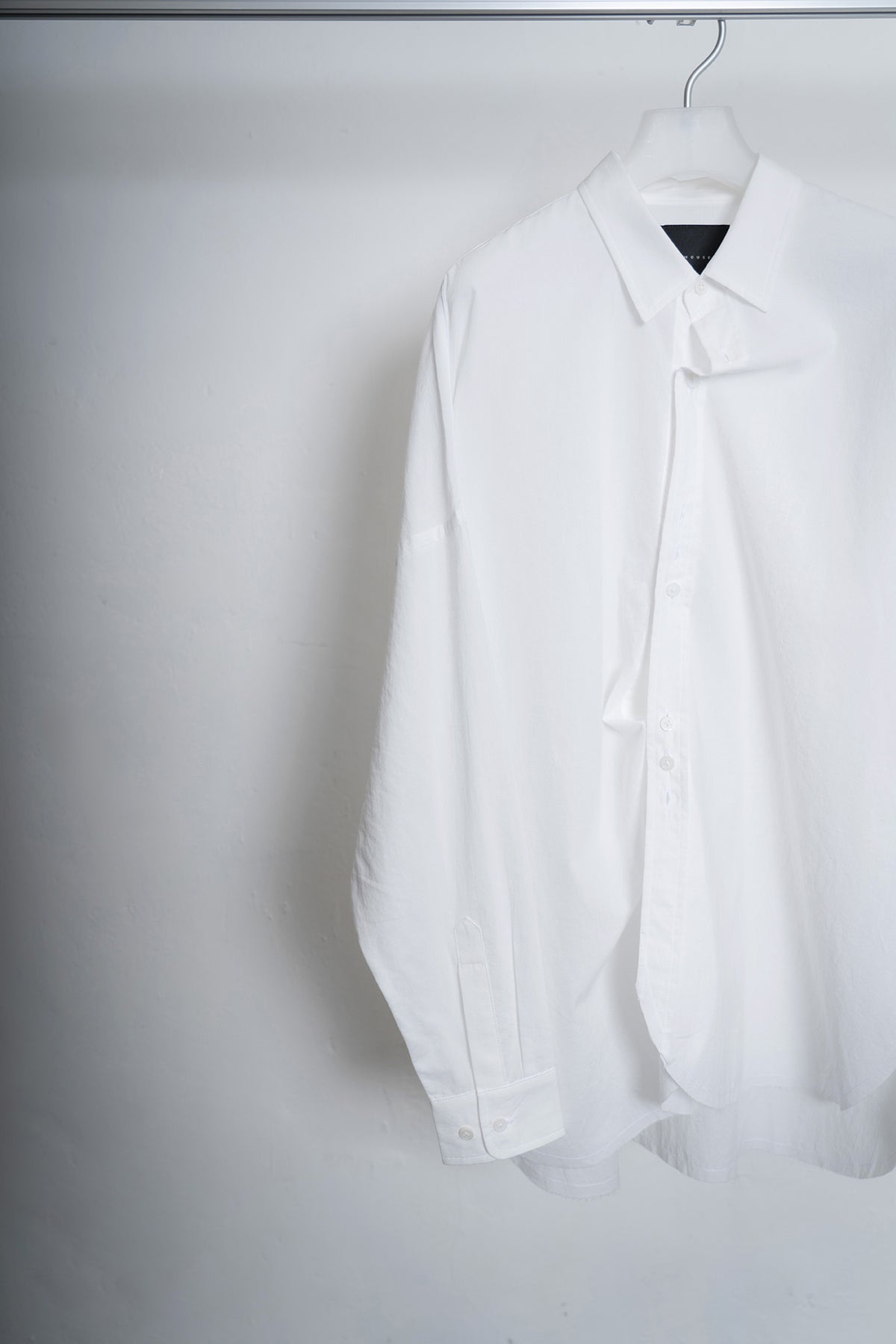 The Frayed Shirt - White