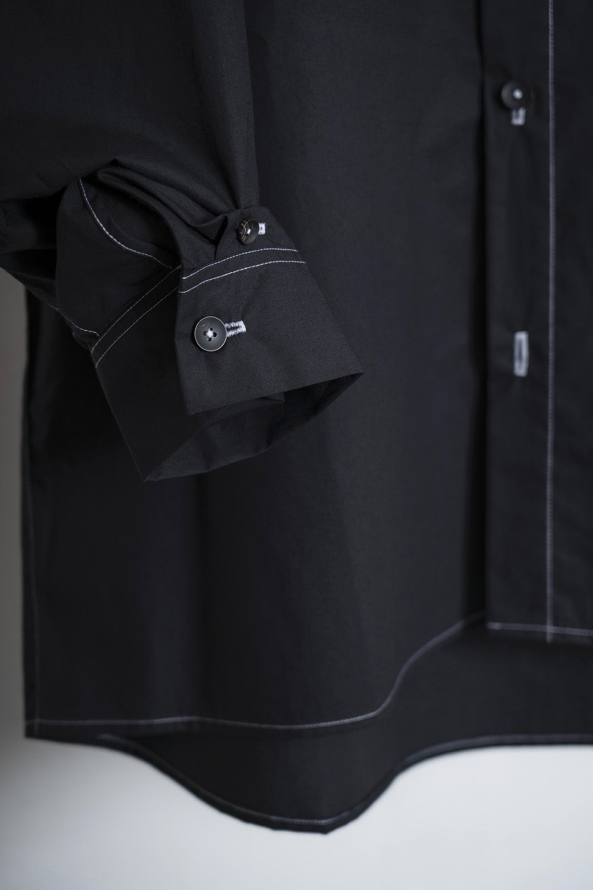 The Botanist Shirt - Black