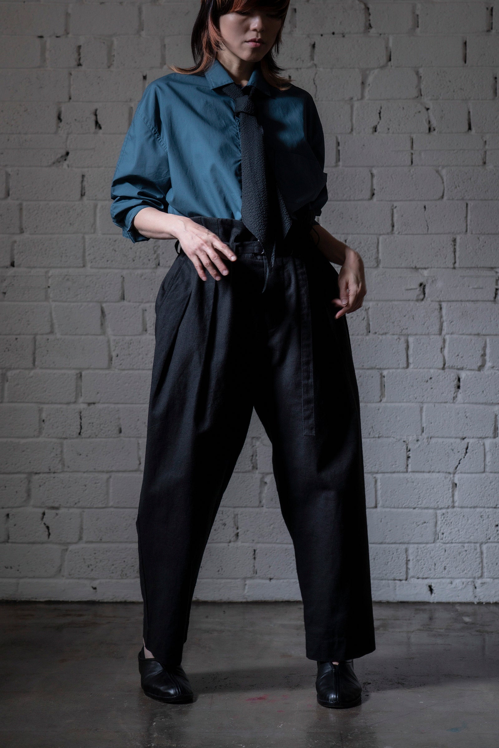 The Belted Hollywood Trousers - Black