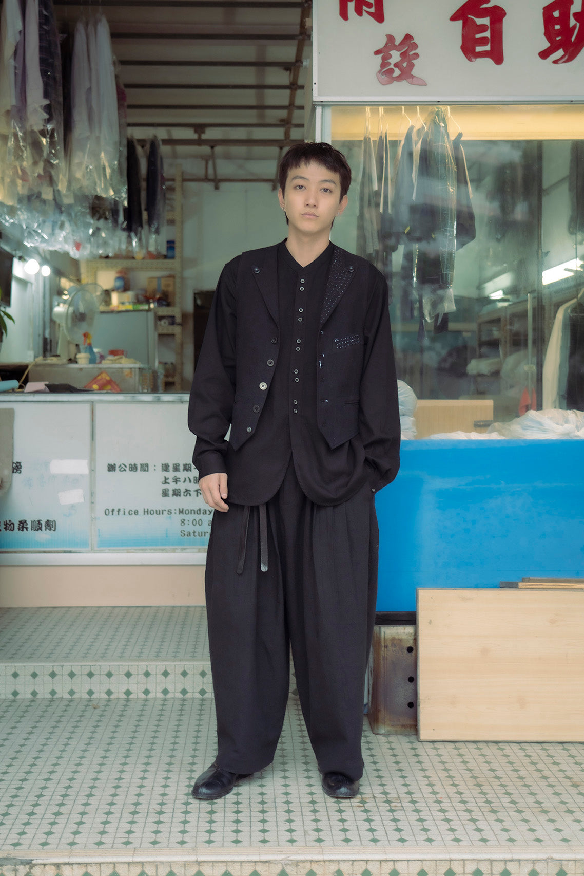 The Tailor &#39;s Waistcoat - Black