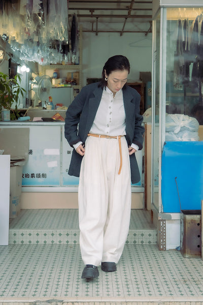 The Pleaty Trousers - White