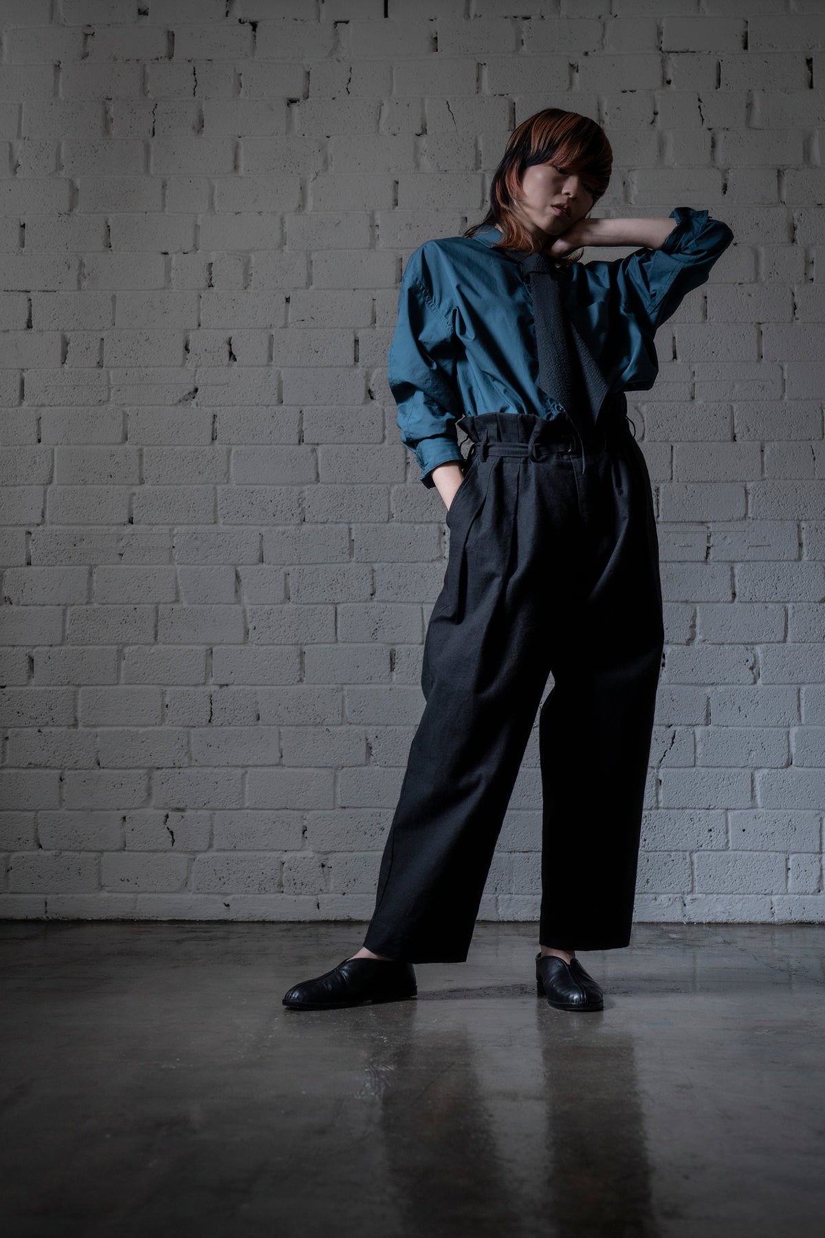 The Belted Hollywood Trousers - Black